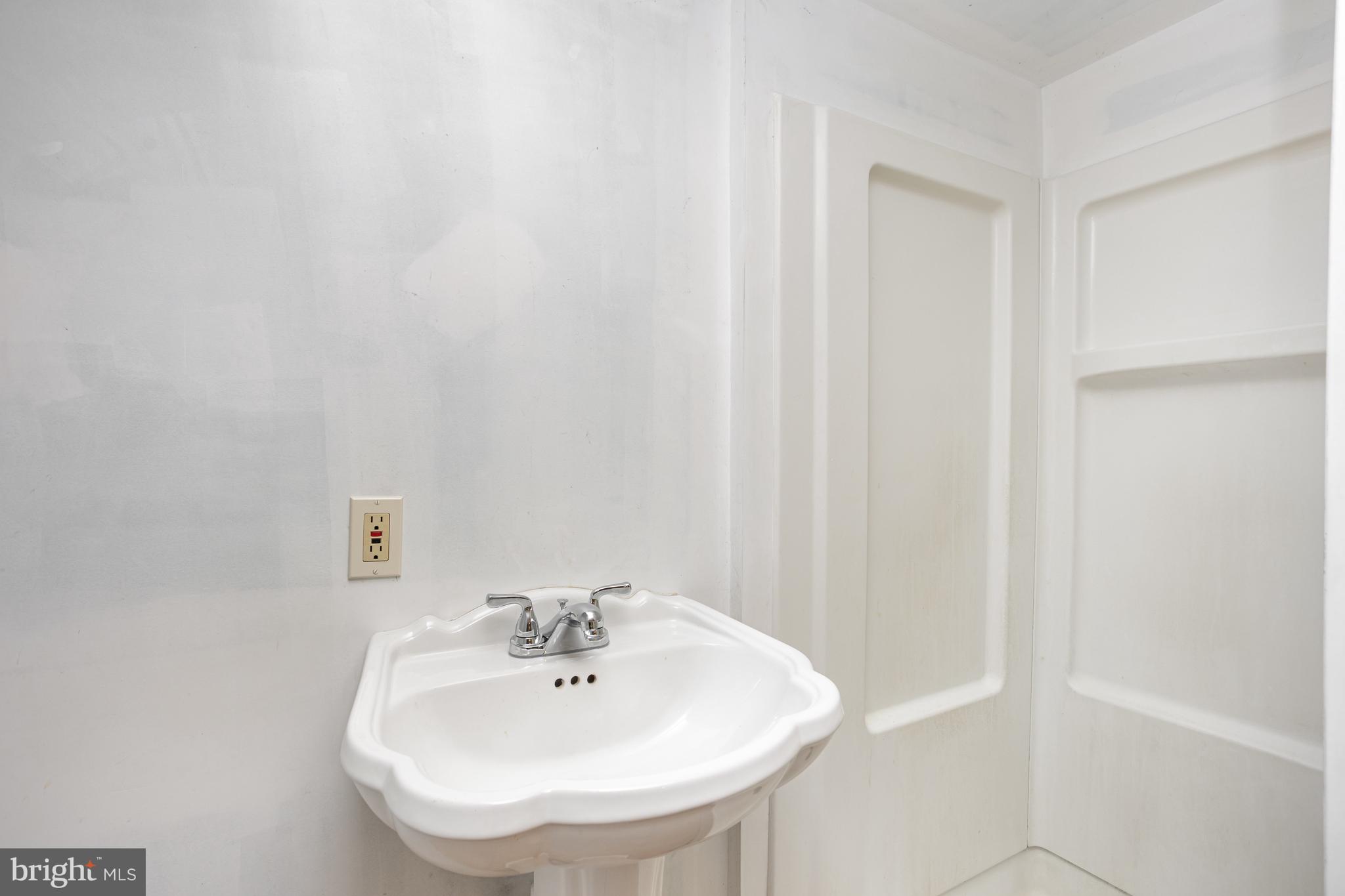 JARRETTSVILLE - Residential