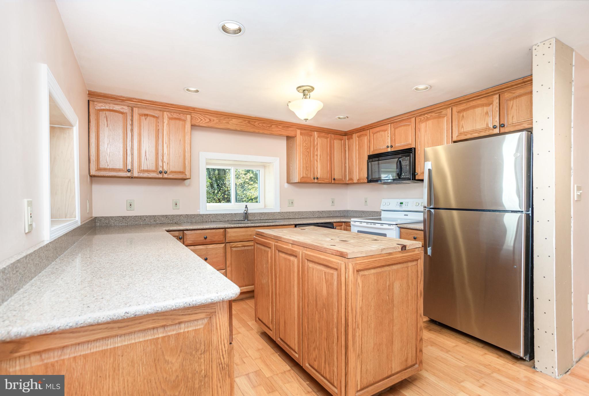 JARRETTSVILLE - Residential