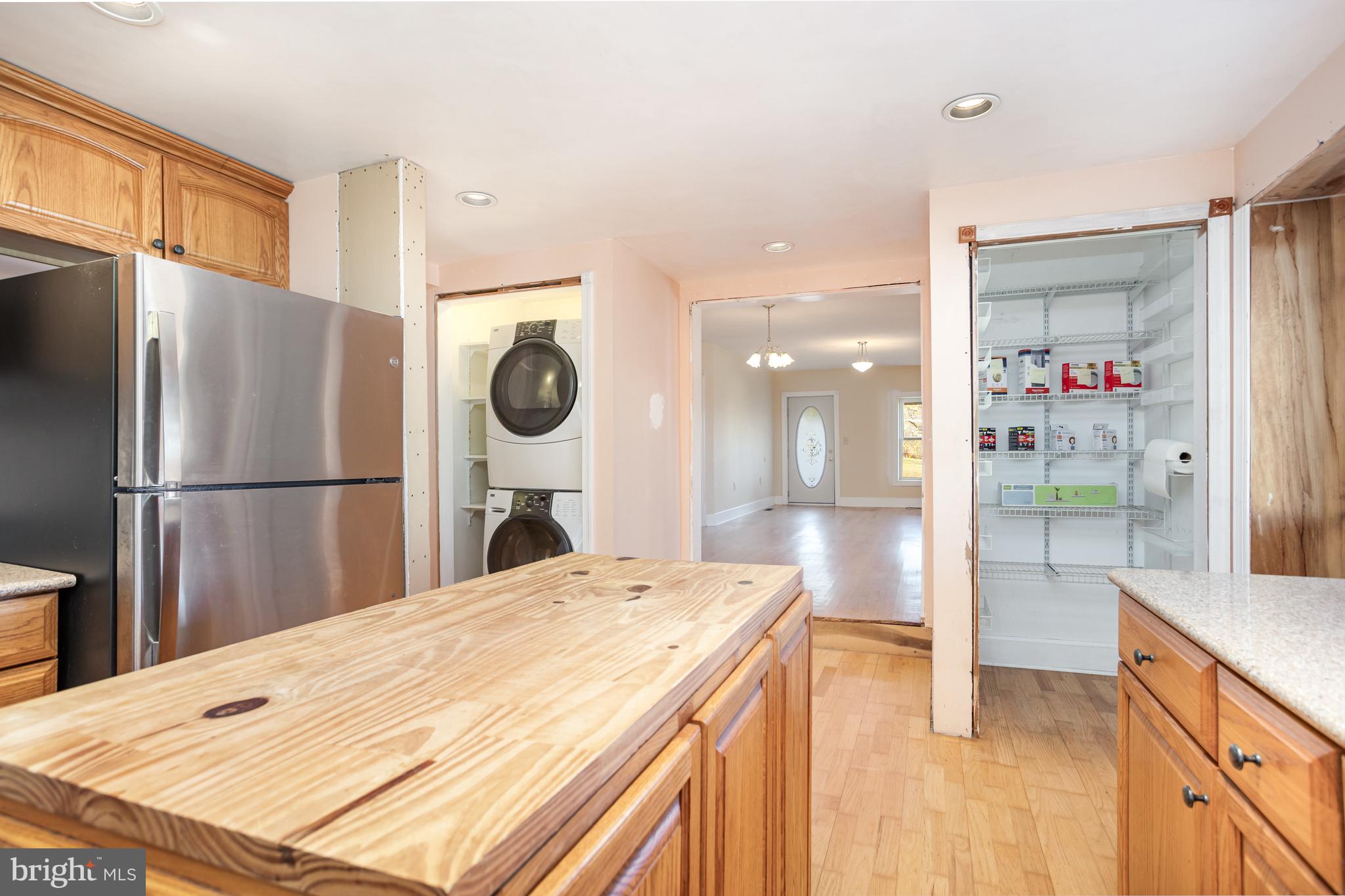 JARRETTSVILLE - Residential