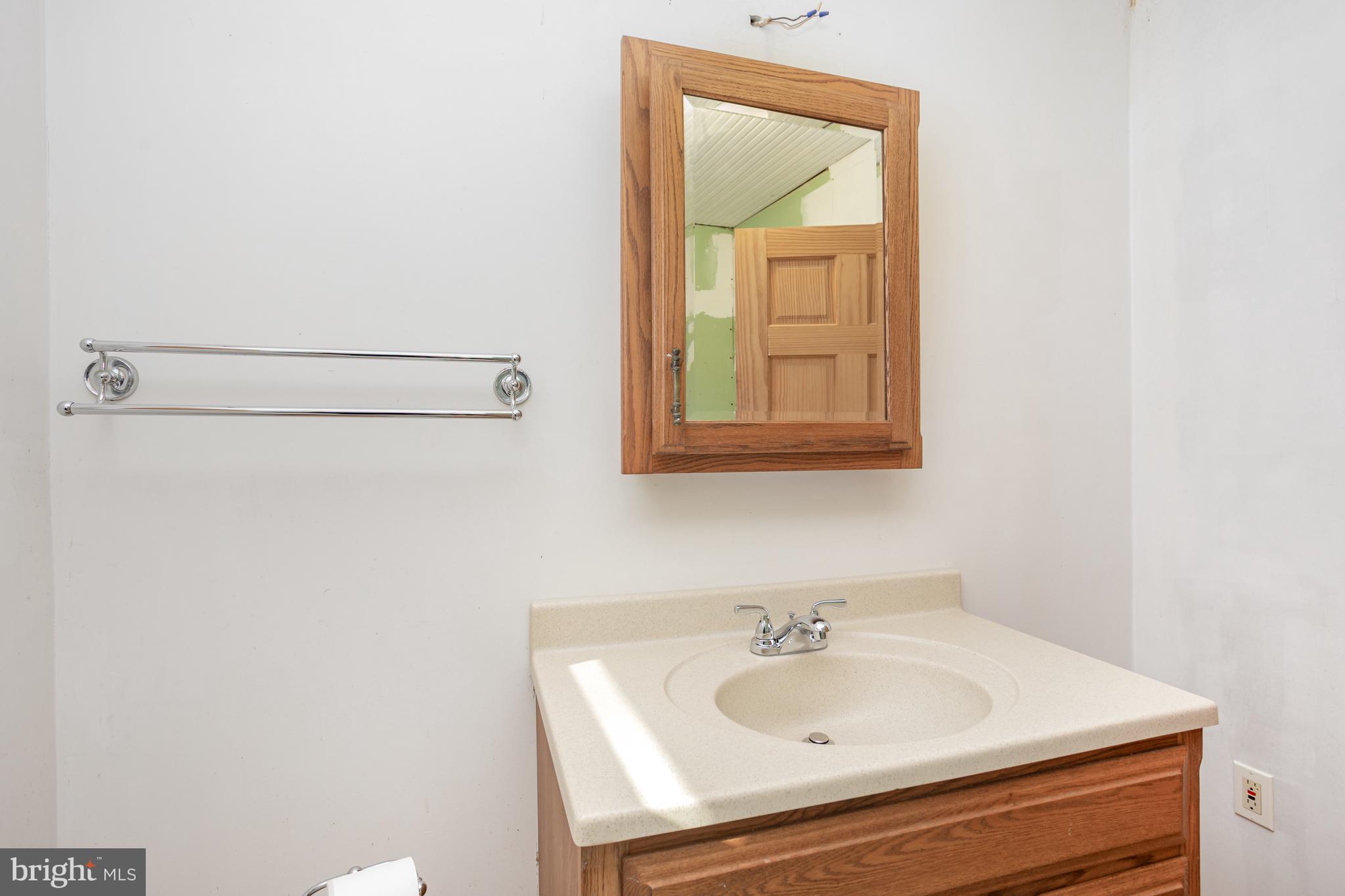 JARRETTSVILLE - Residential