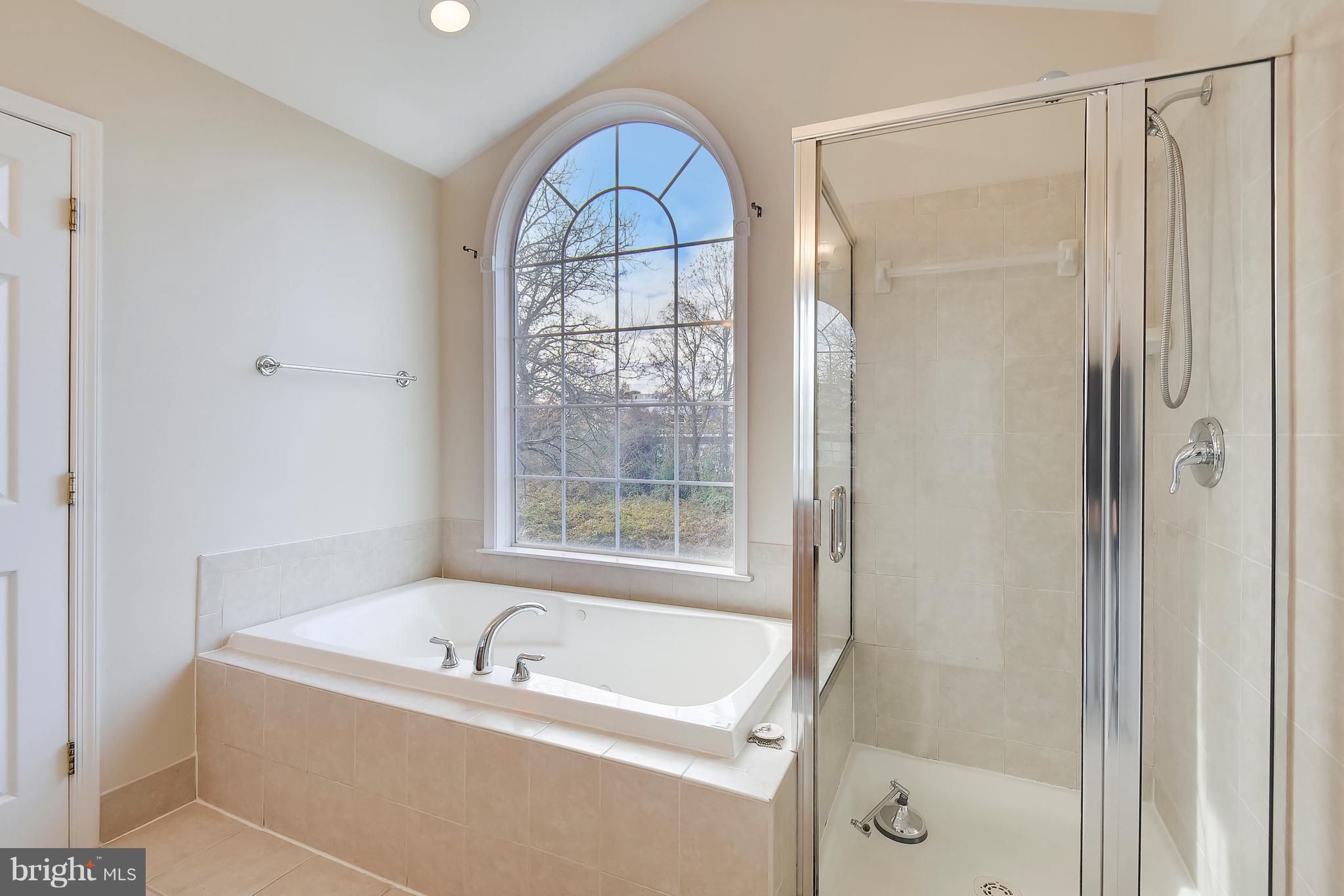 CARLIN SPRINGS - Residential