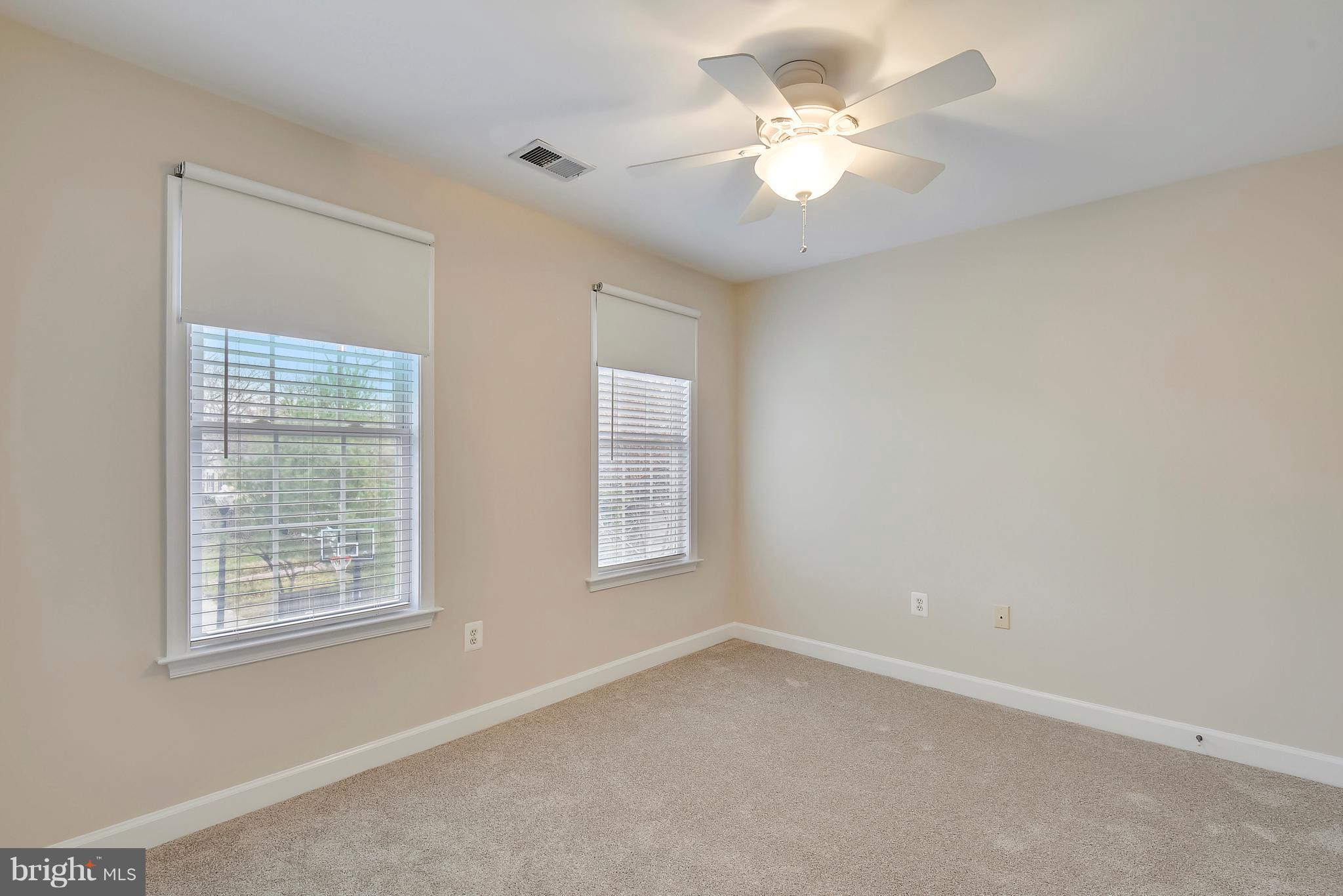 CARLIN SPRINGS - Residential