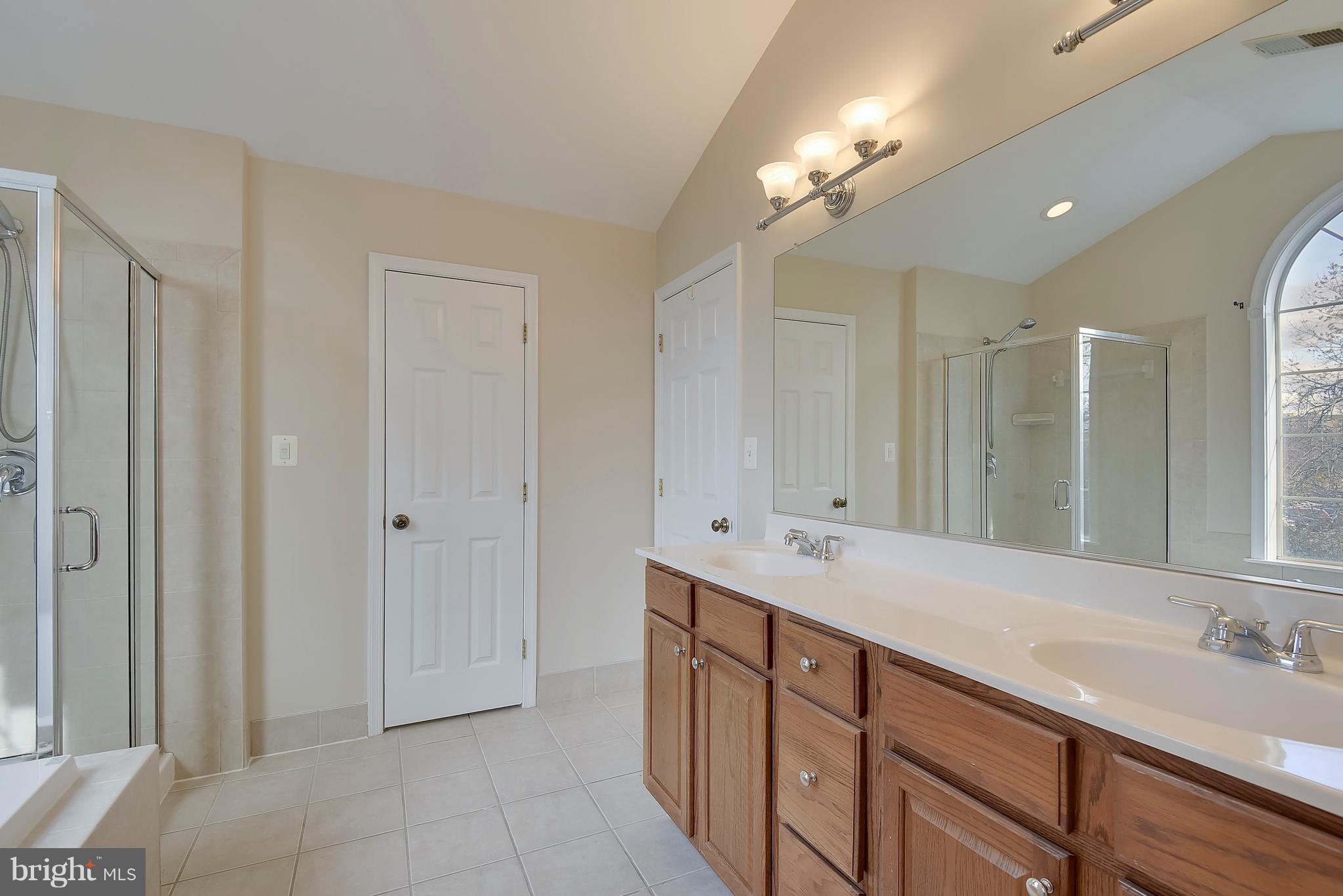 CARLIN SPRINGS - Residential