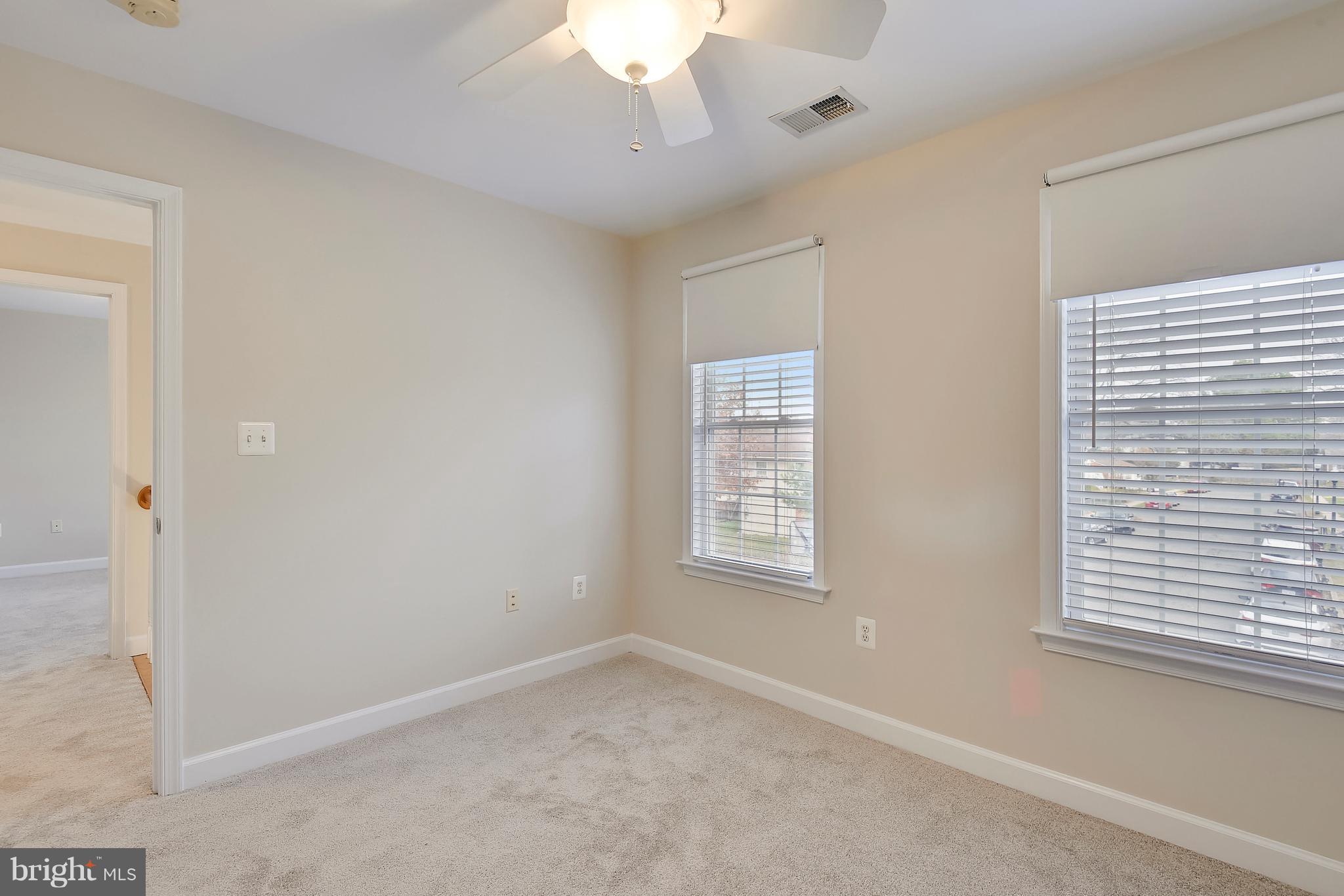 CARLIN SPRINGS - Residential