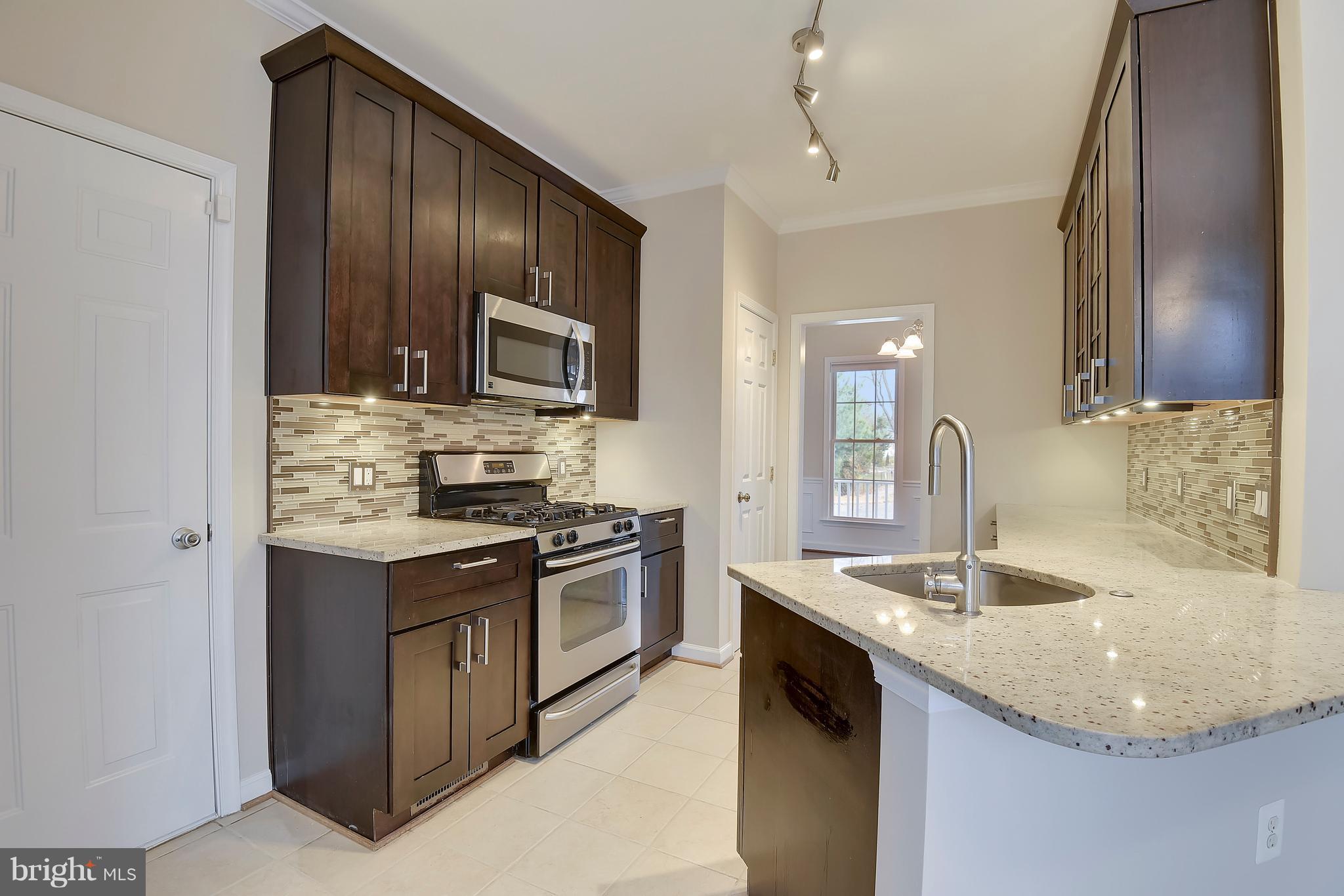 CARLIN SPRINGS - Residential