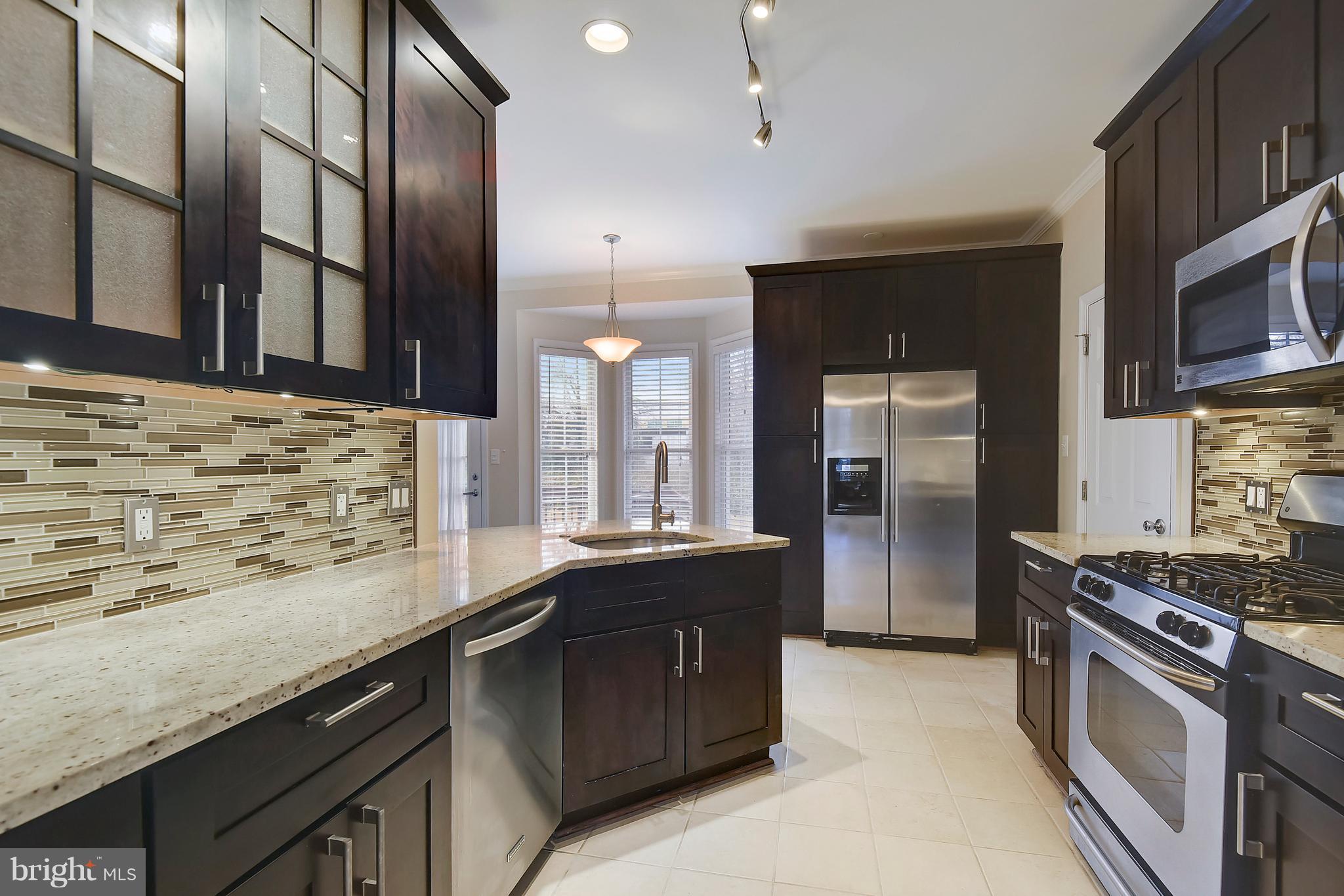 CARLIN SPRINGS - Residential