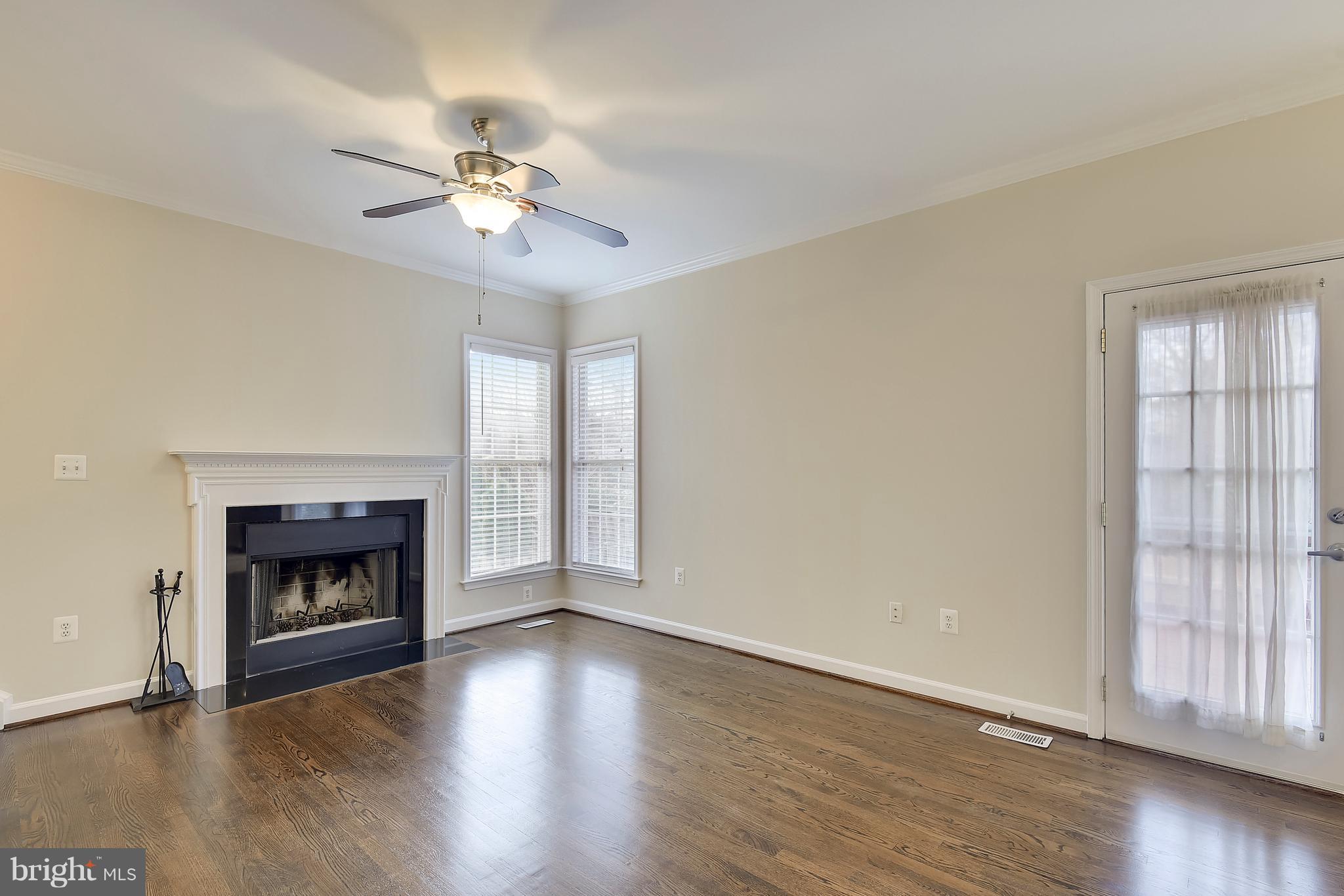 CARLIN SPRINGS - Residential