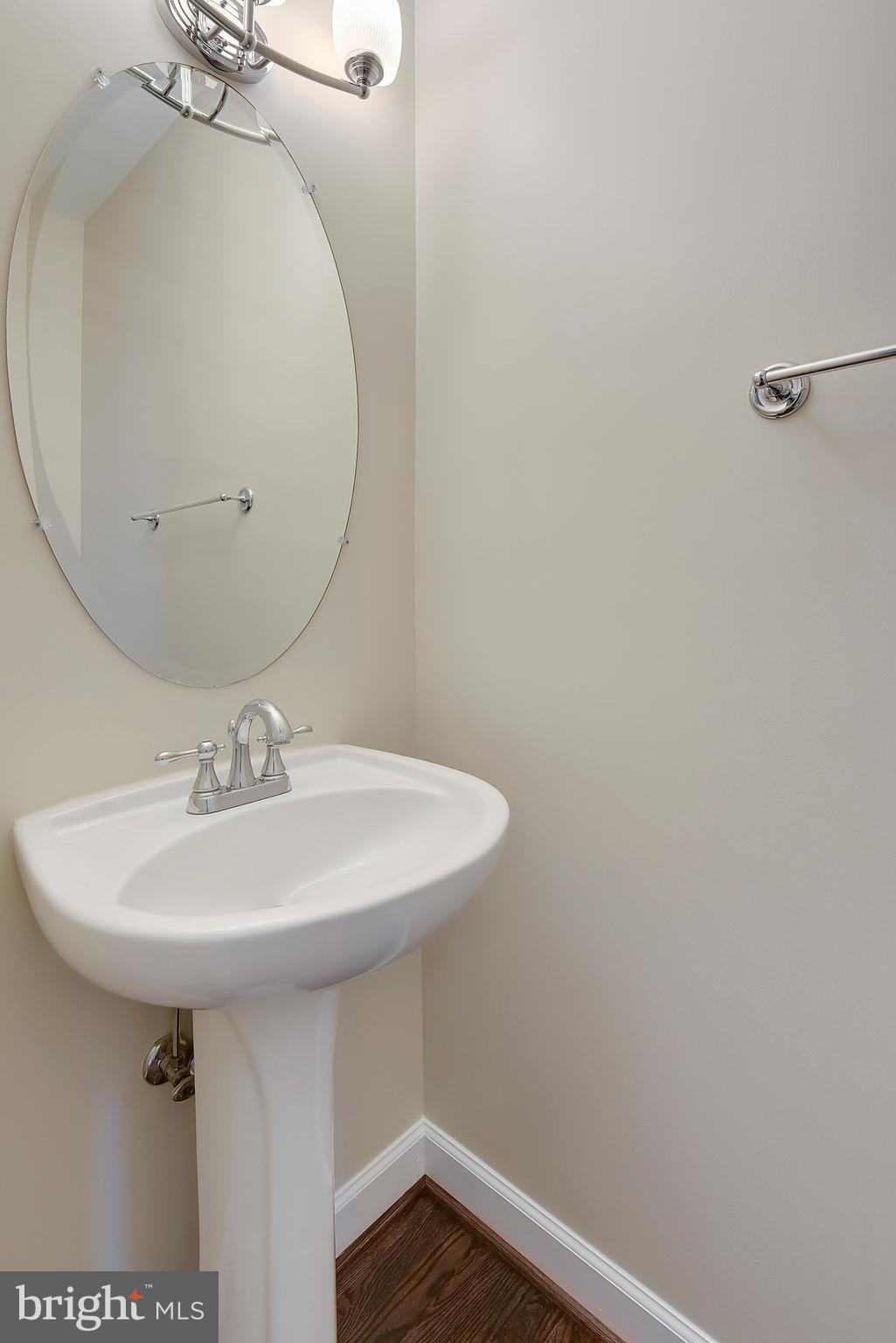 CARLIN SPRINGS - Residential