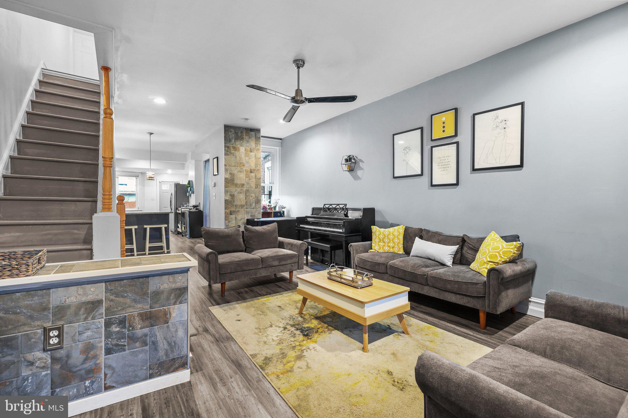 PORT RICHMOND - Residential