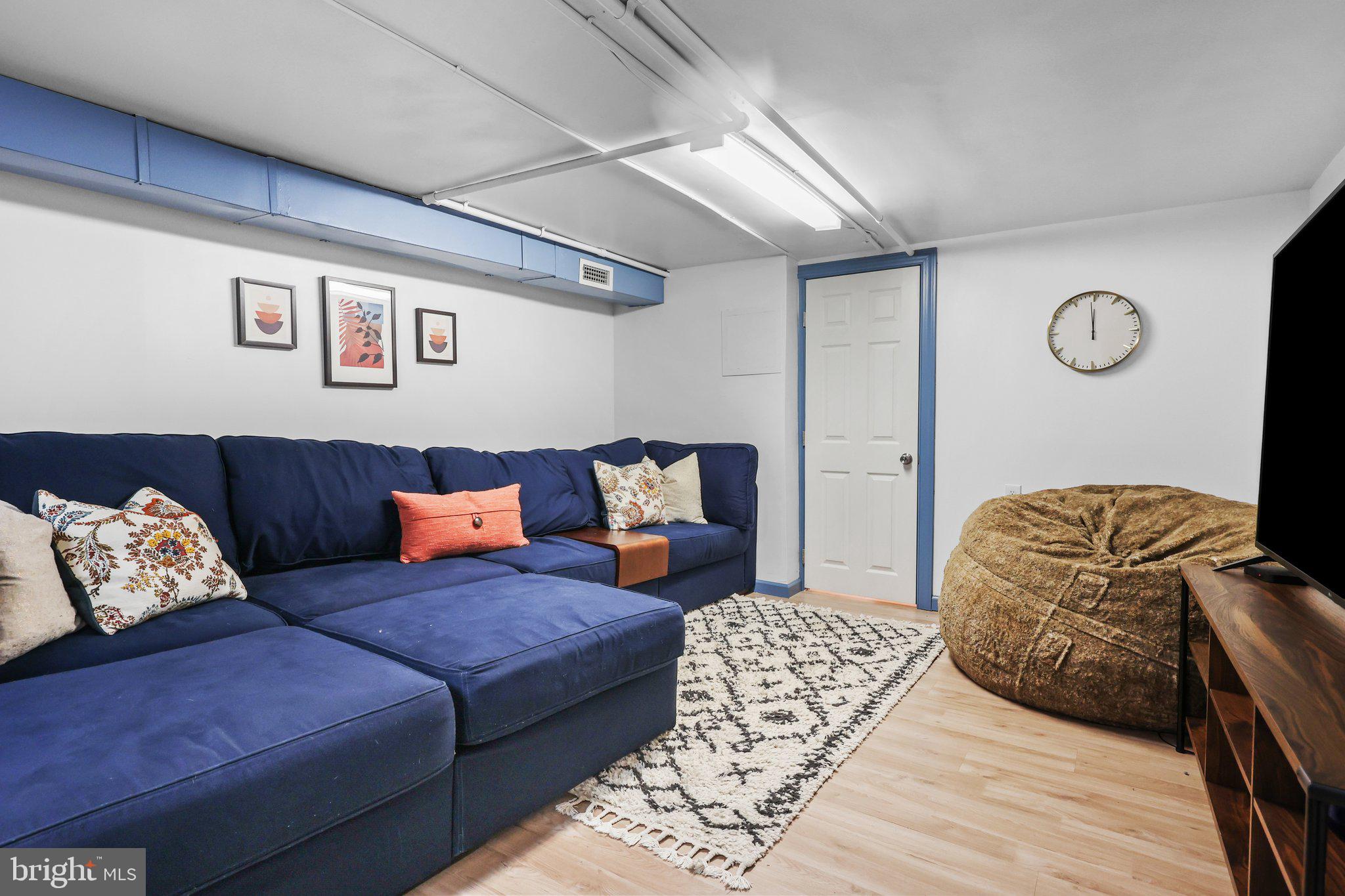 PORT RICHMOND - Residential