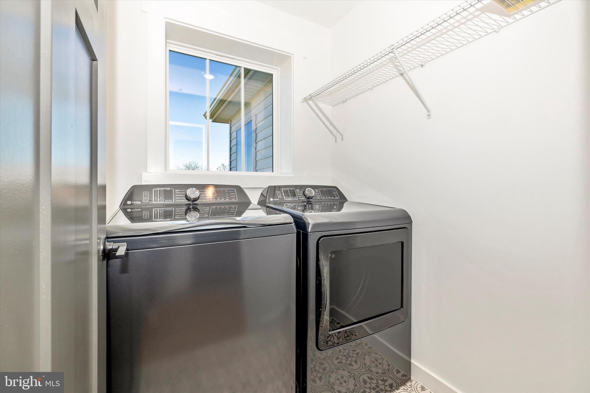 MYERSVILLE - Residential