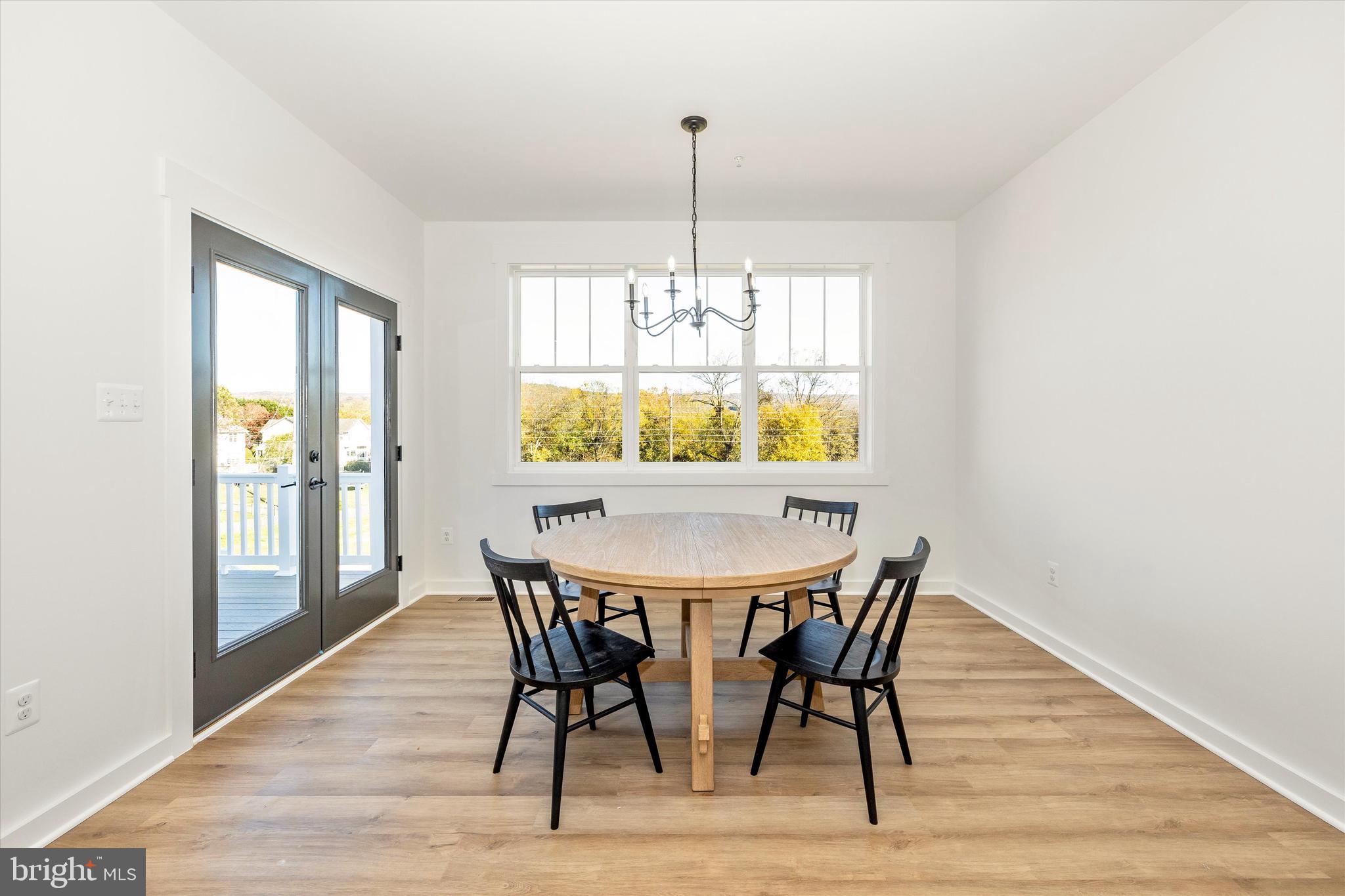 MYERSVILLE - Residential