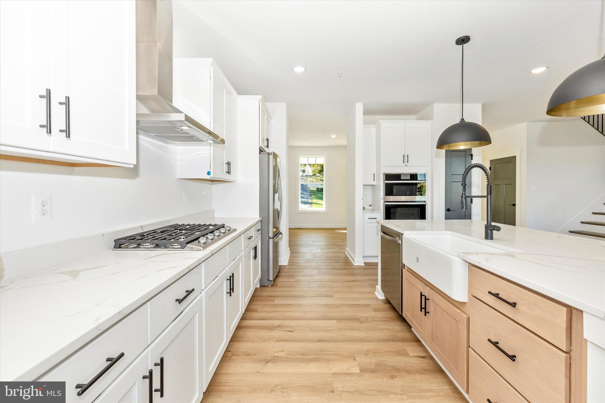 MYERSVILLE - Residential