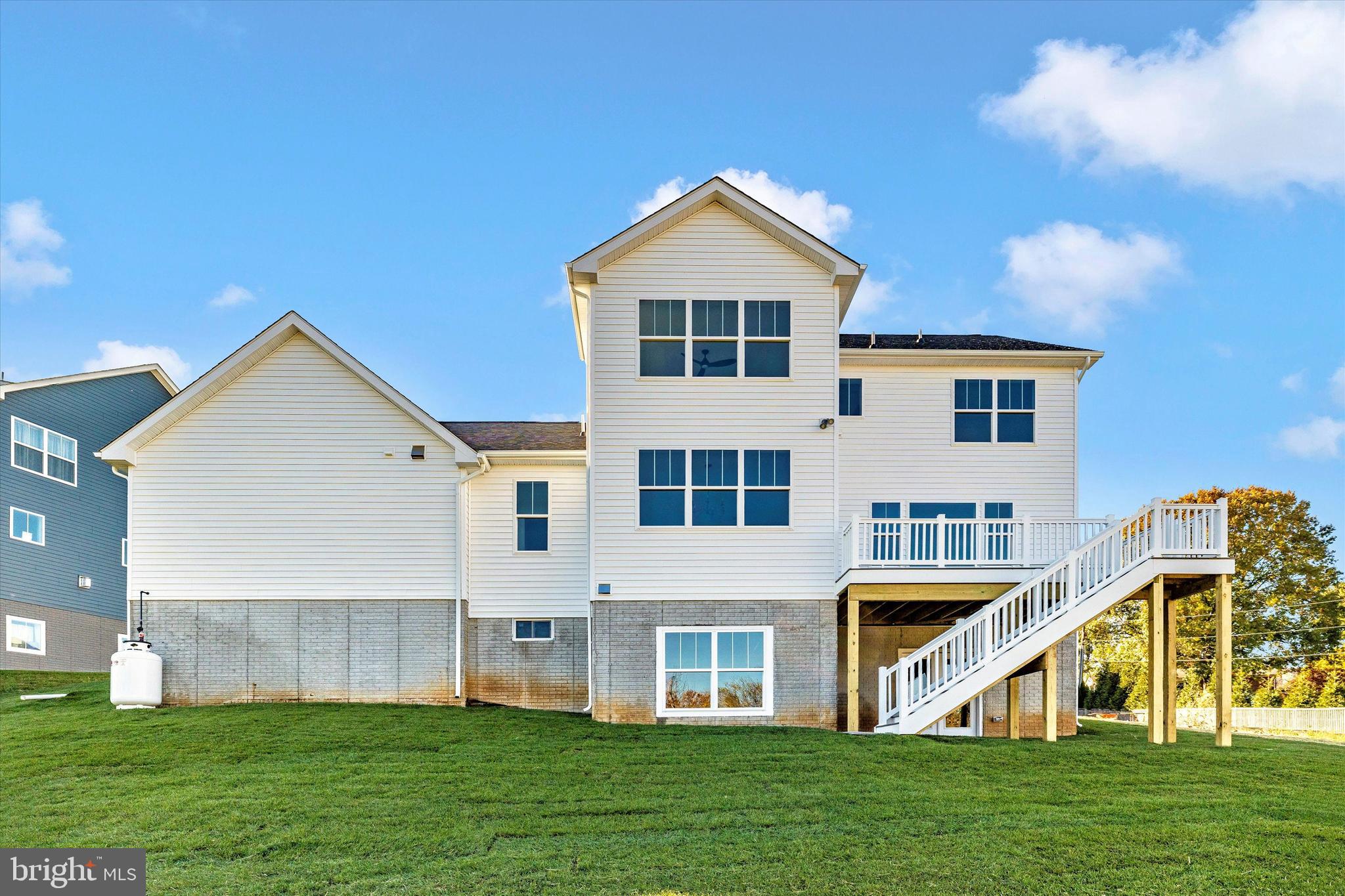 MYERSVILLE - Residential