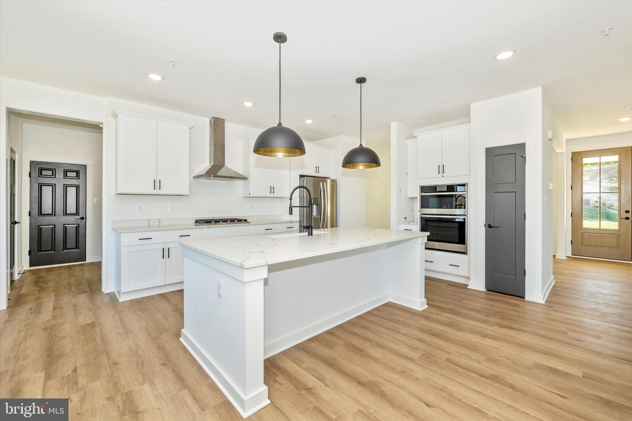 MYERSVILLE - Residential