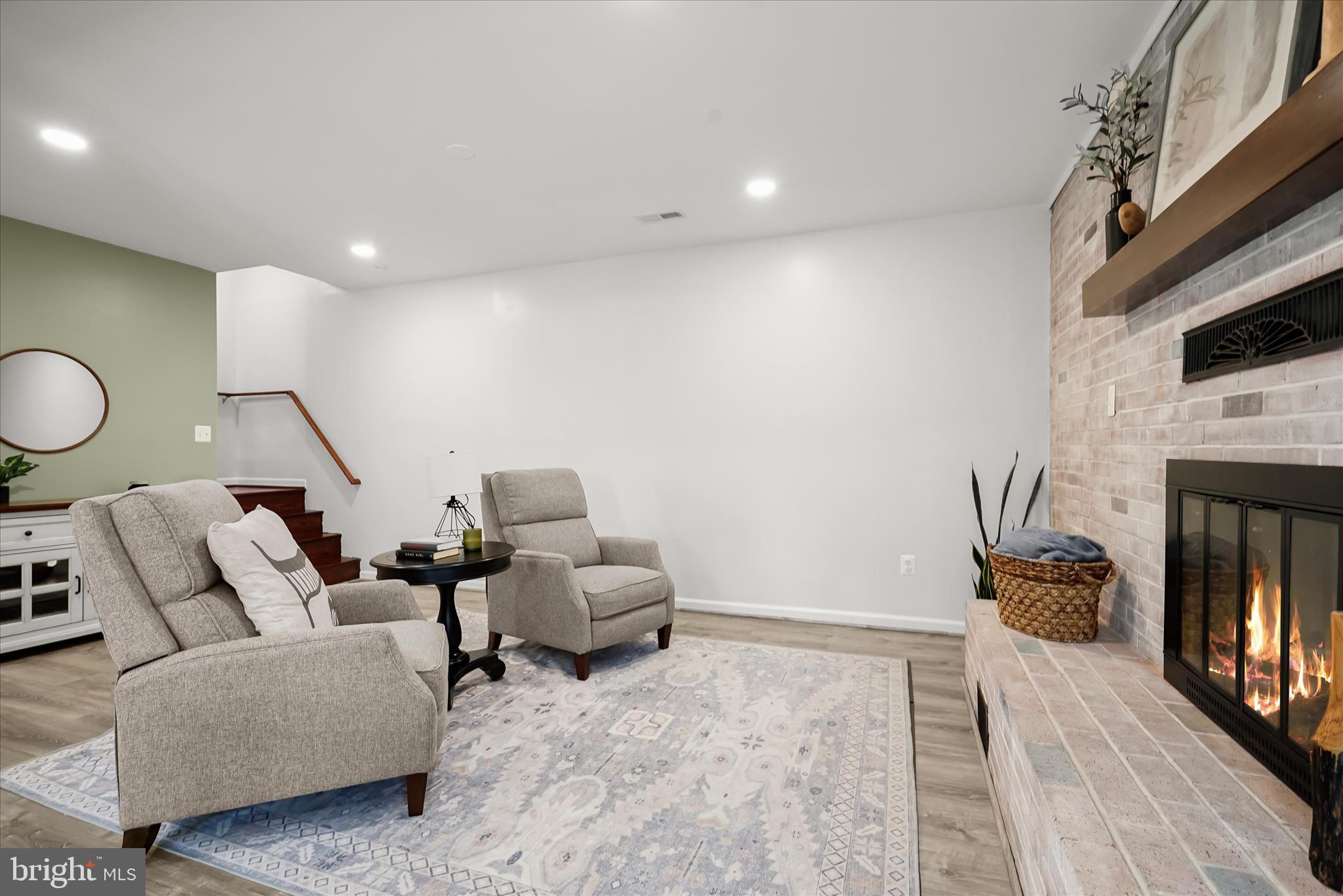 STERLING  PARK - Residential