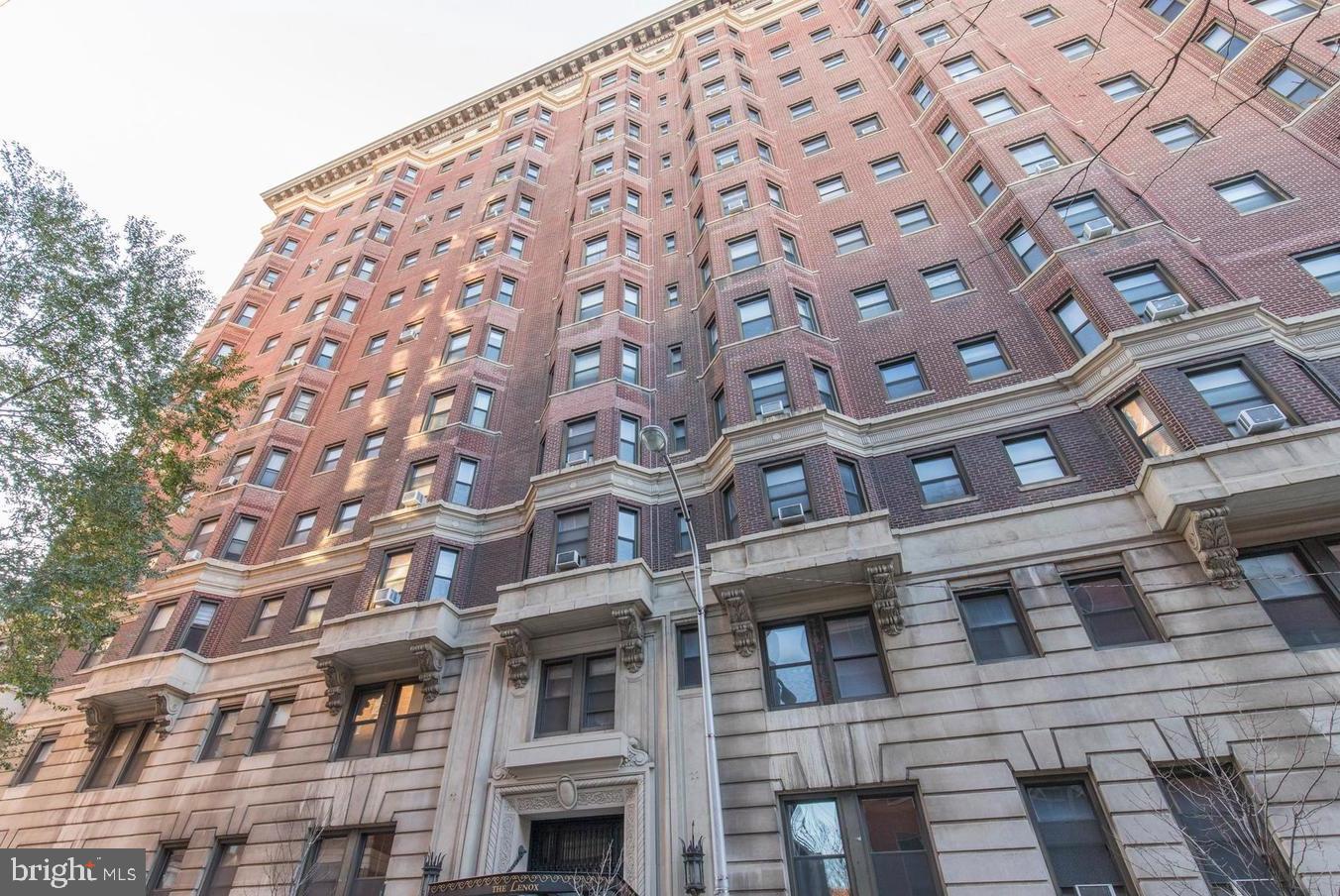 WASHINGTON SQ WEST - Residential