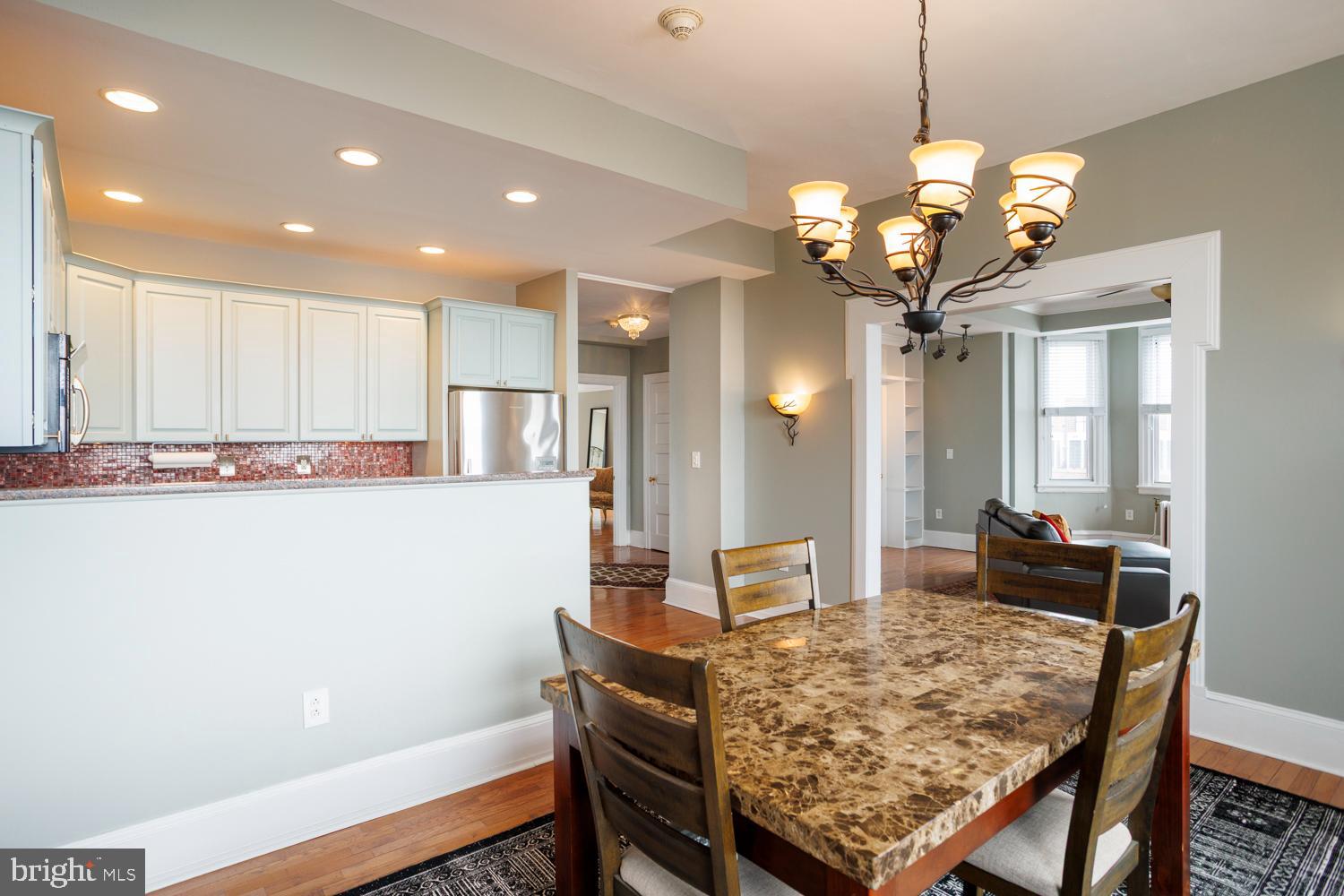 WASHINGTON SQ WEST - Residential