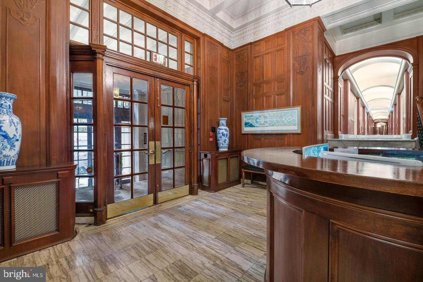 WASHINGTON SQ WEST - Residential