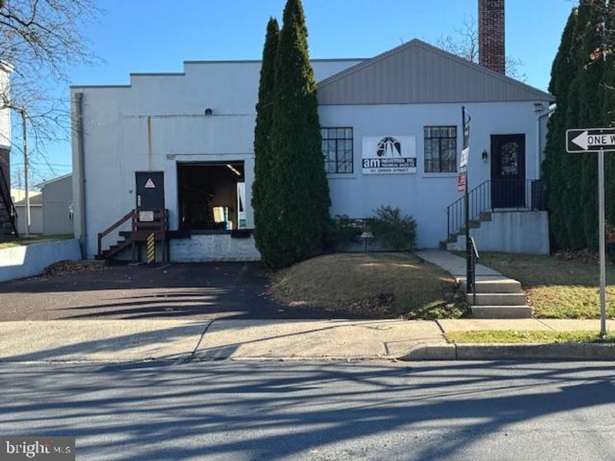 Rare purchase opportunity located in Lansdale. This versatile building is ideal for numerous industries. The building runs street-to-alley, offering multiple entrance points for convenient access. The warehouse features an 8 × 8 loading dock with a 12 × 12 drive-in door. Interior accommodations include 3 offices and 2 half baths.  Zoned Non-Conforming Residential C with an Industrial Use.  Strategically situated near Route 309, I-476, and the Pennsylvania Turnpike. Public transportation is easily accessible, with the train station less than 3 blocks away.