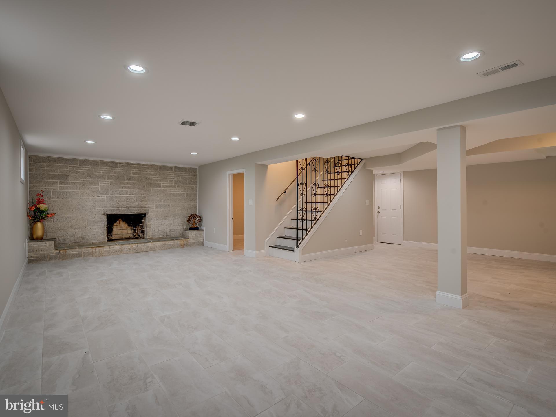 WALDON WOODS - Residential