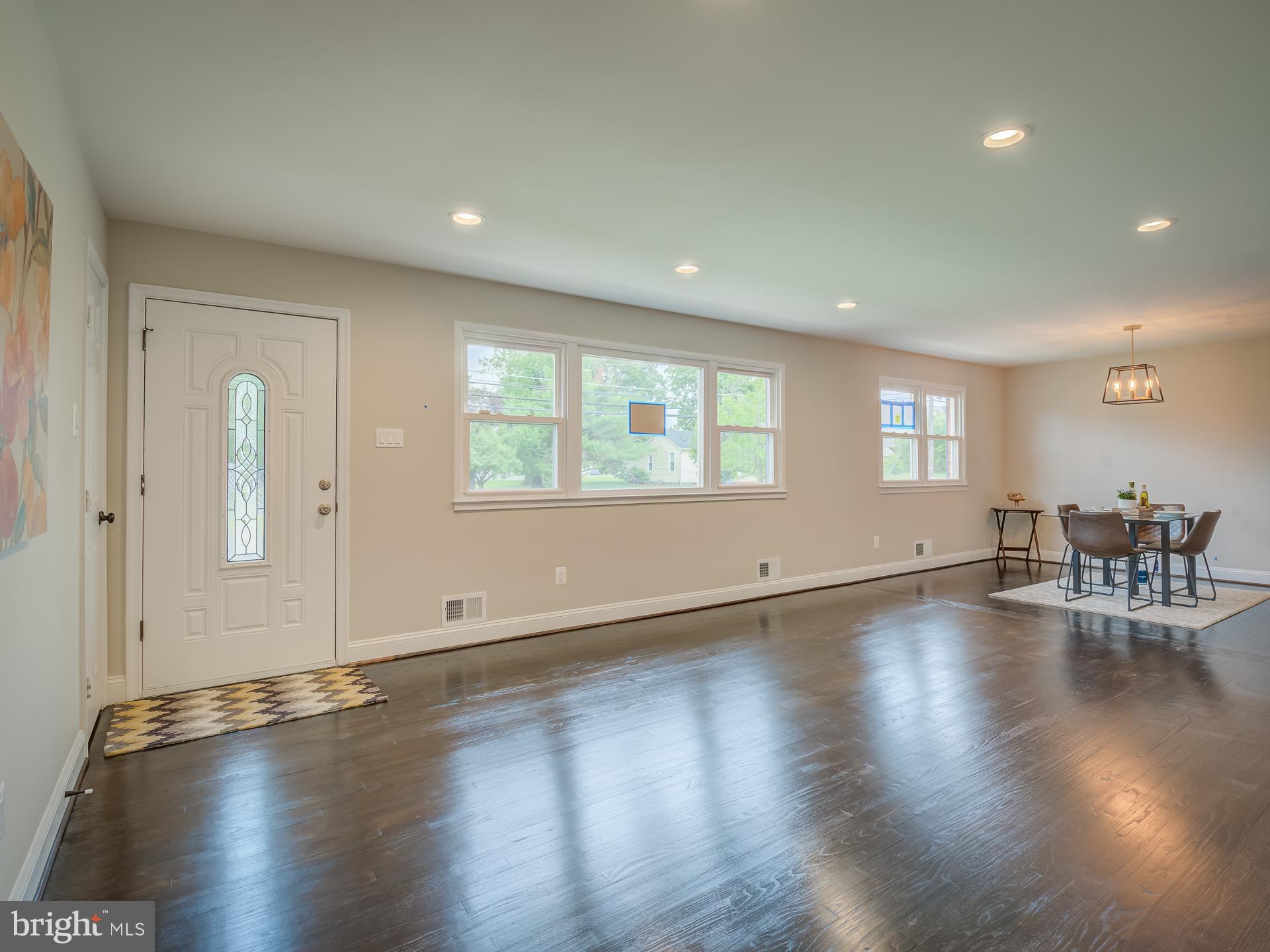 WALDON WOODS - Residential