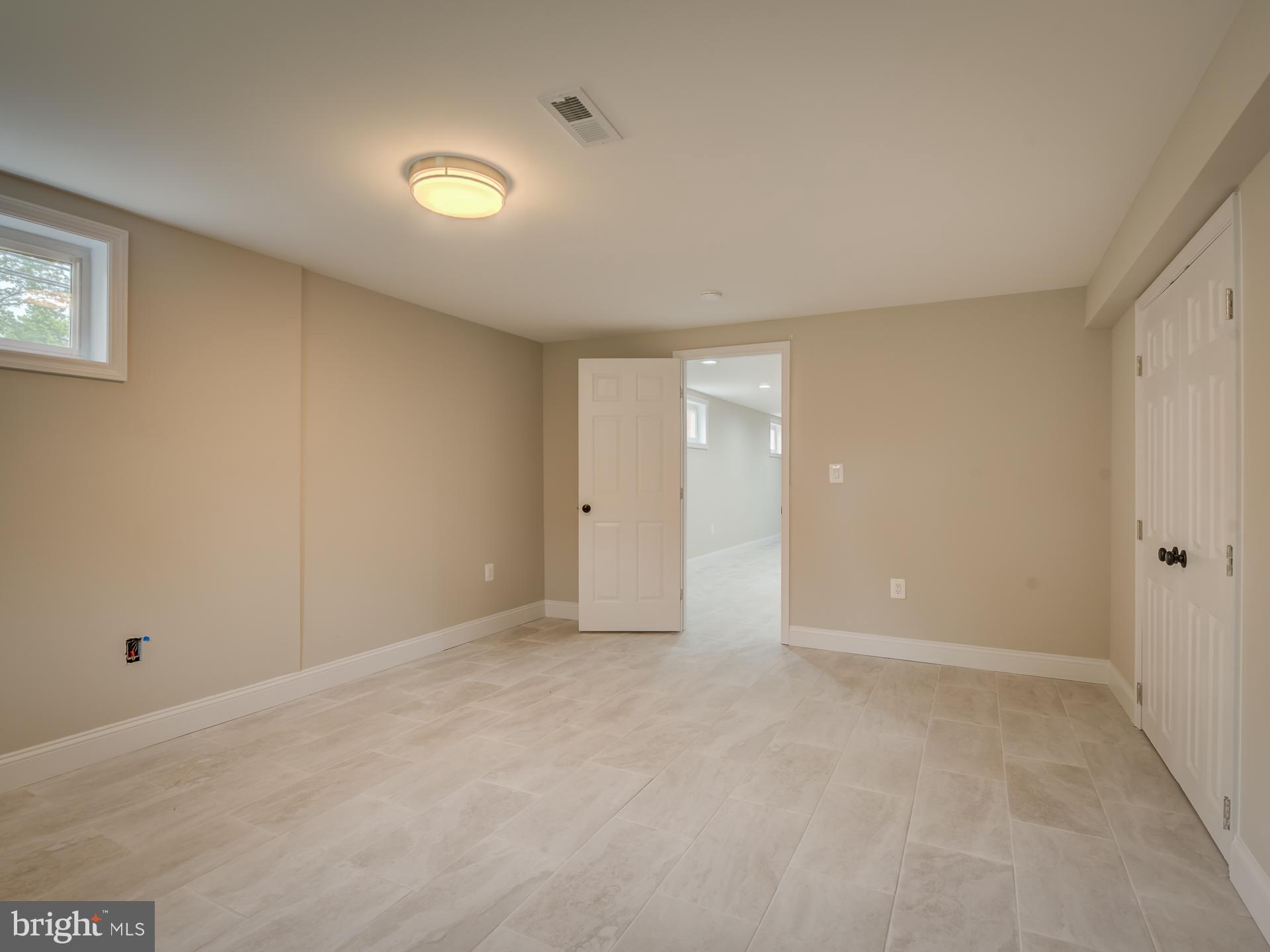 WALDON WOODS - Residential