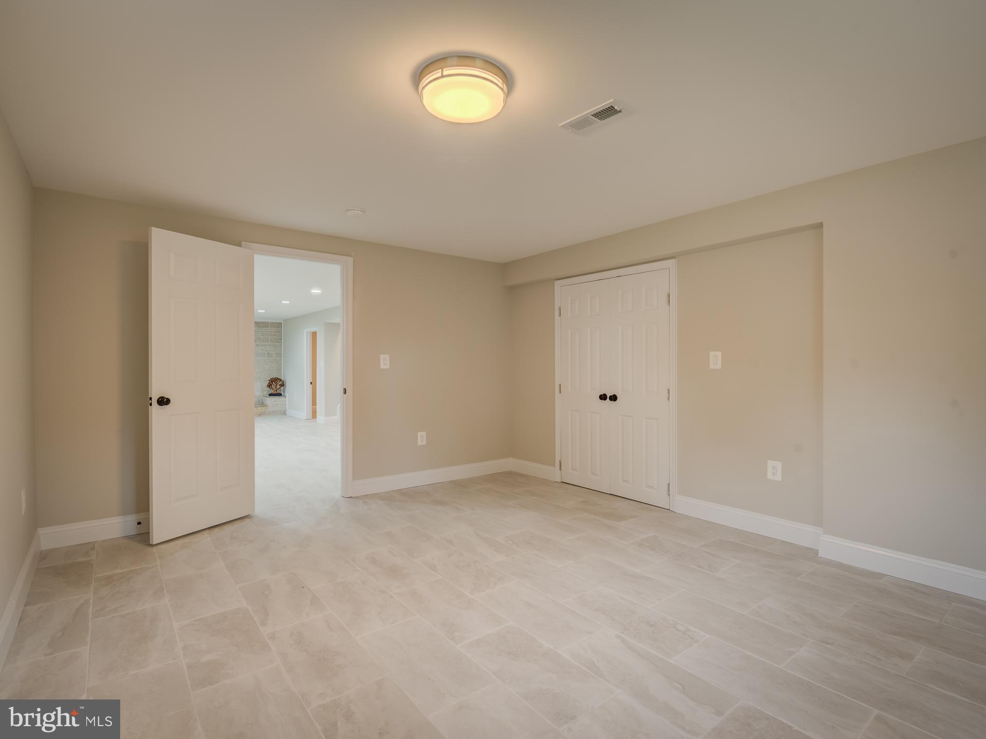 WALDON WOODS - Residential