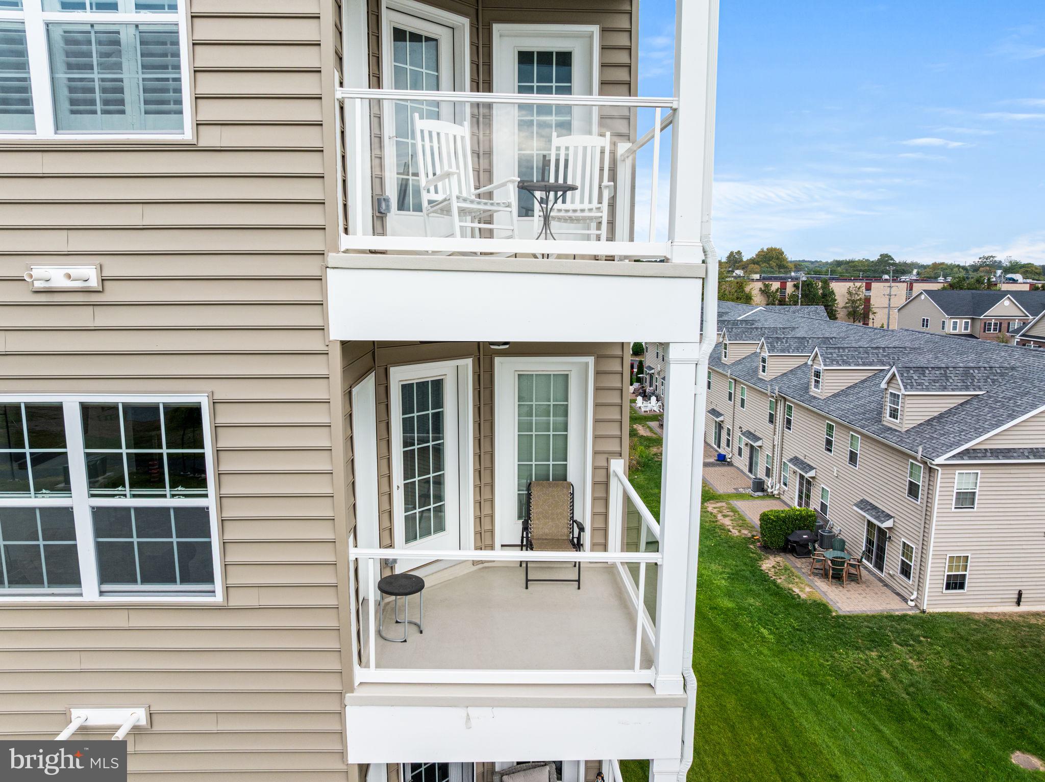 RADCLIFFE COURT - Residential