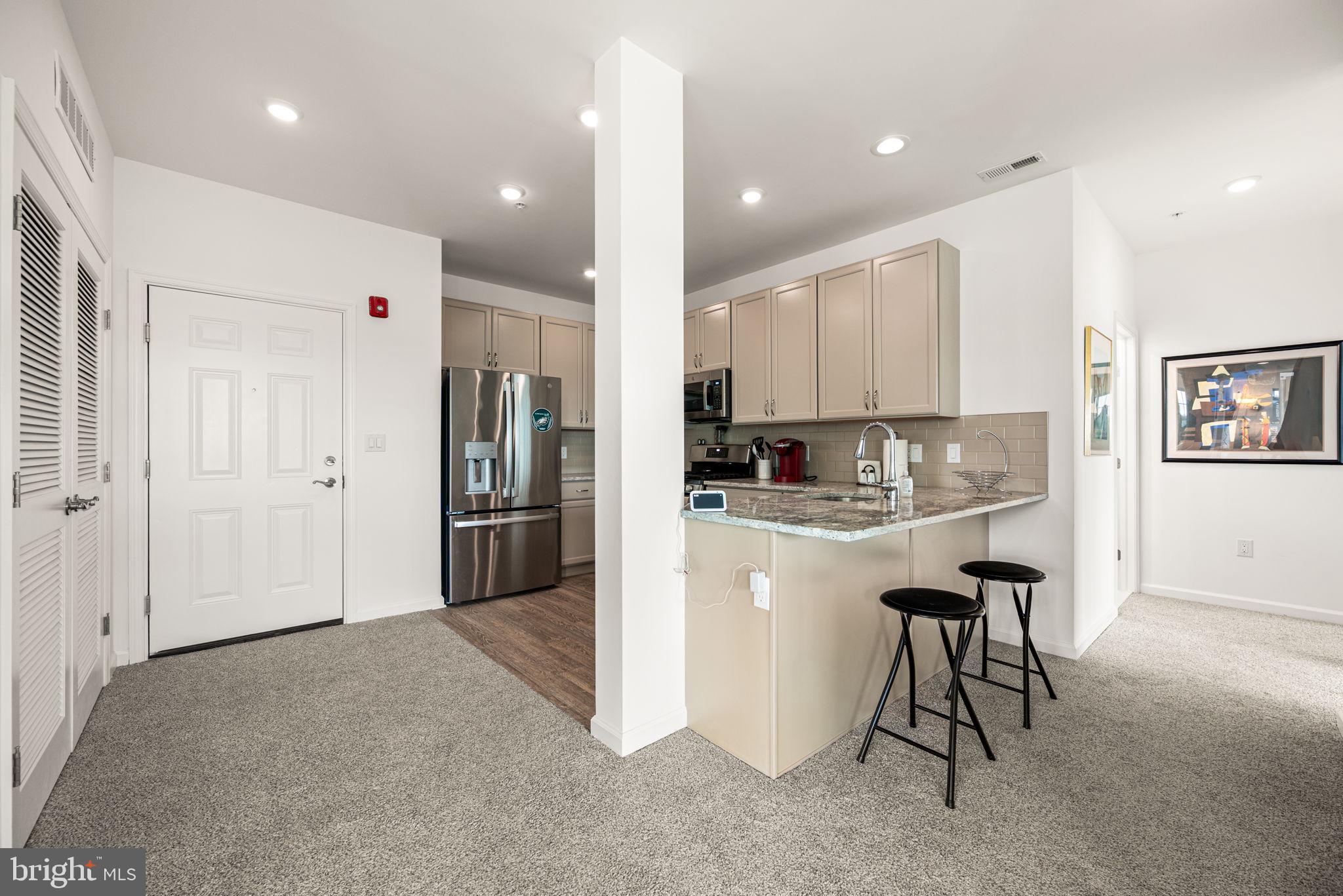 RADCLIFFE COURT - Residential