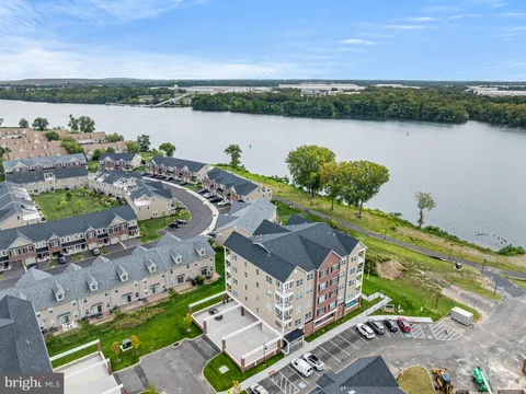 16442 River View Drive, Bristol, PA MLS: PABU2105378