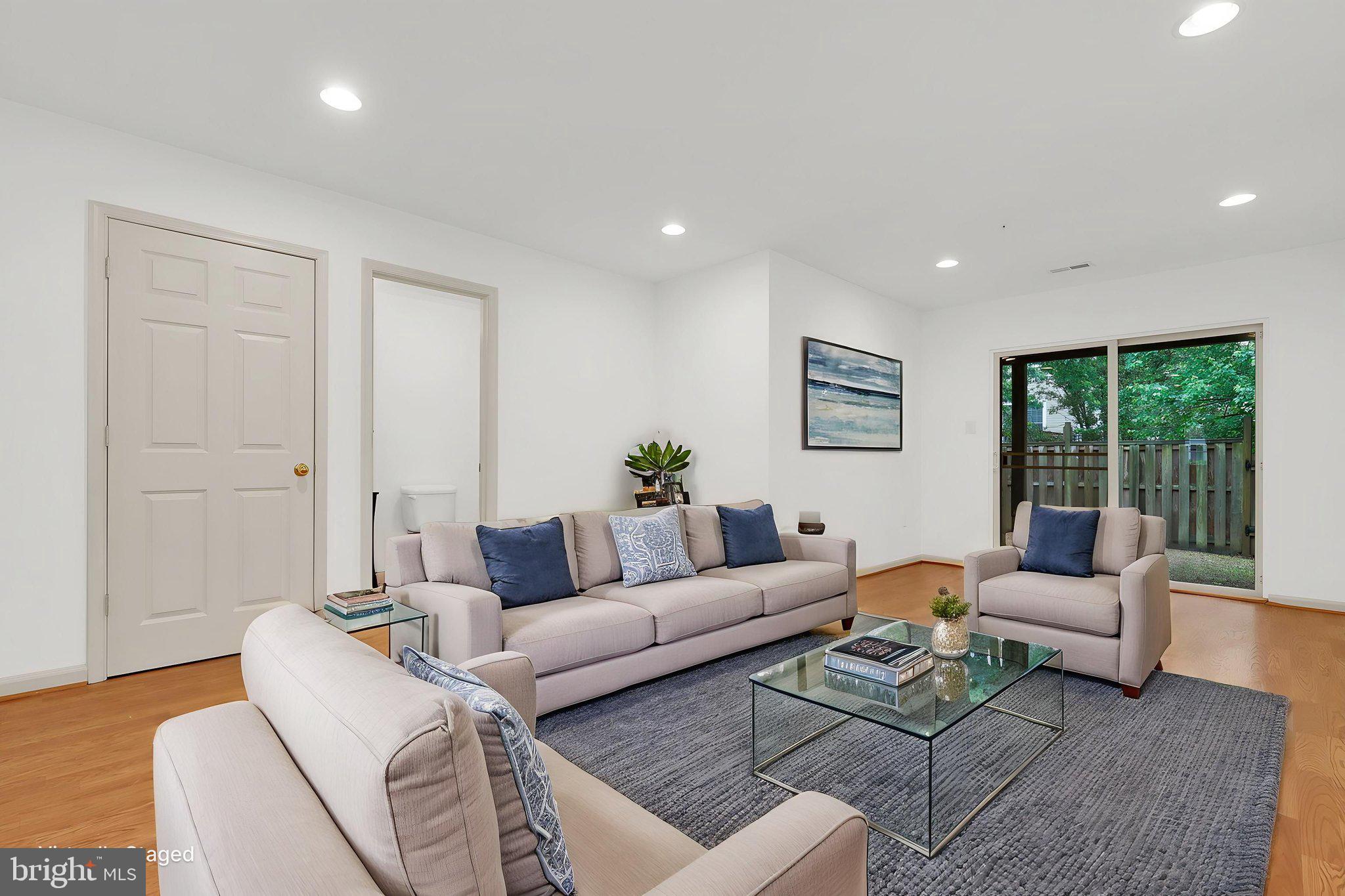 WHITTIER - Residential