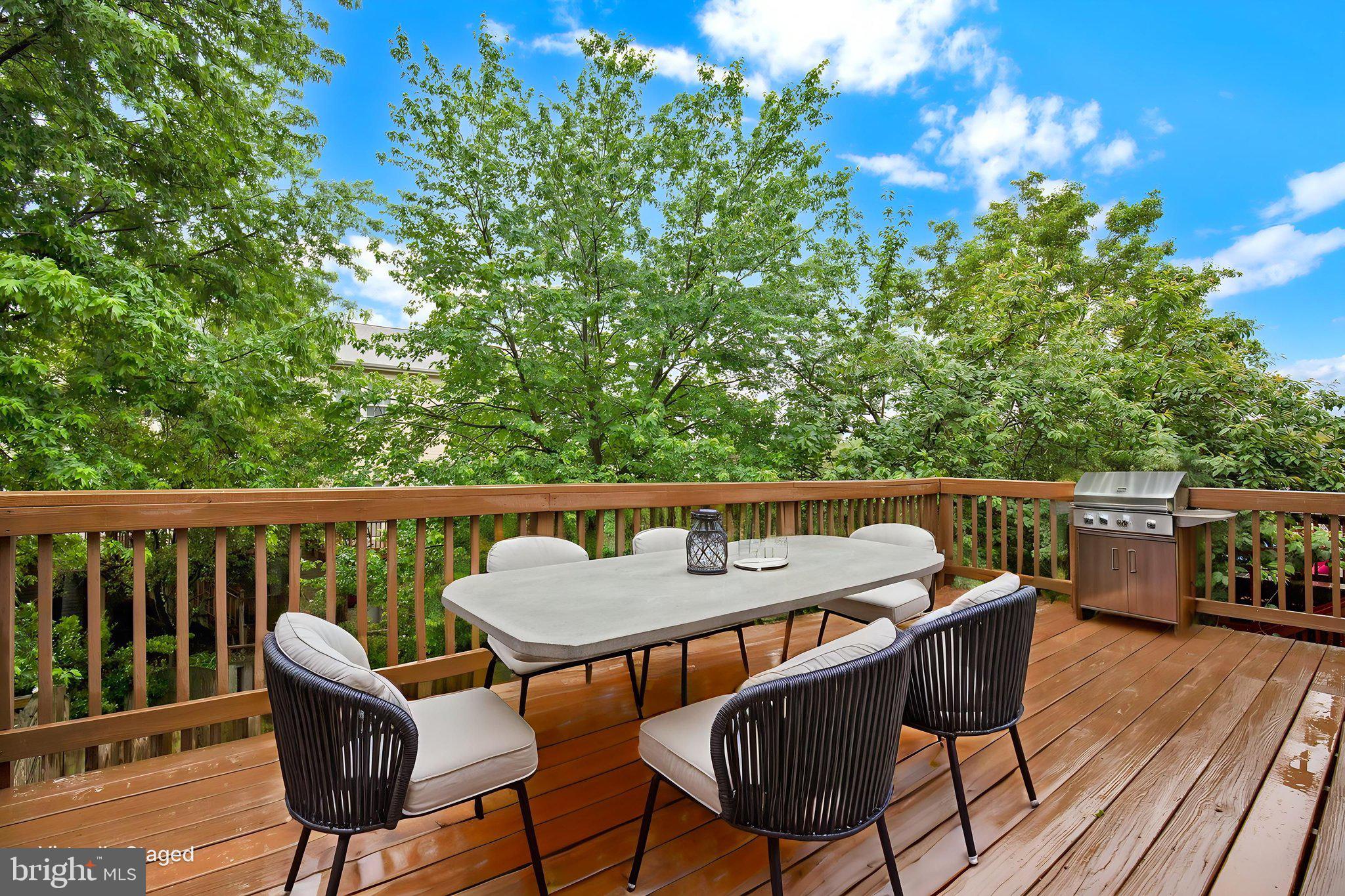 WHITTIER - Residential