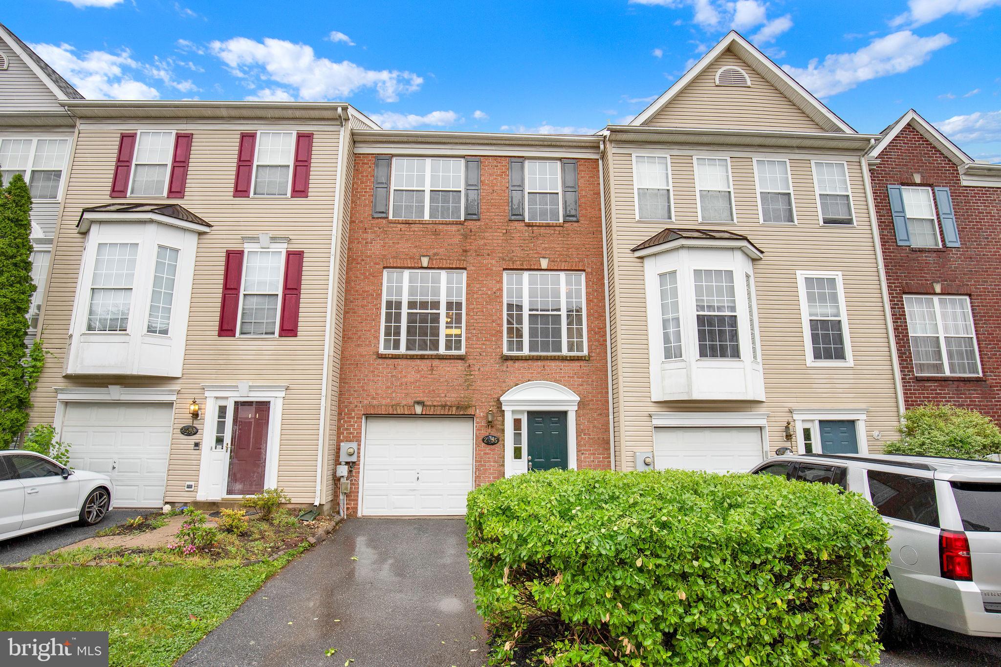 WHITTIER - Residential
