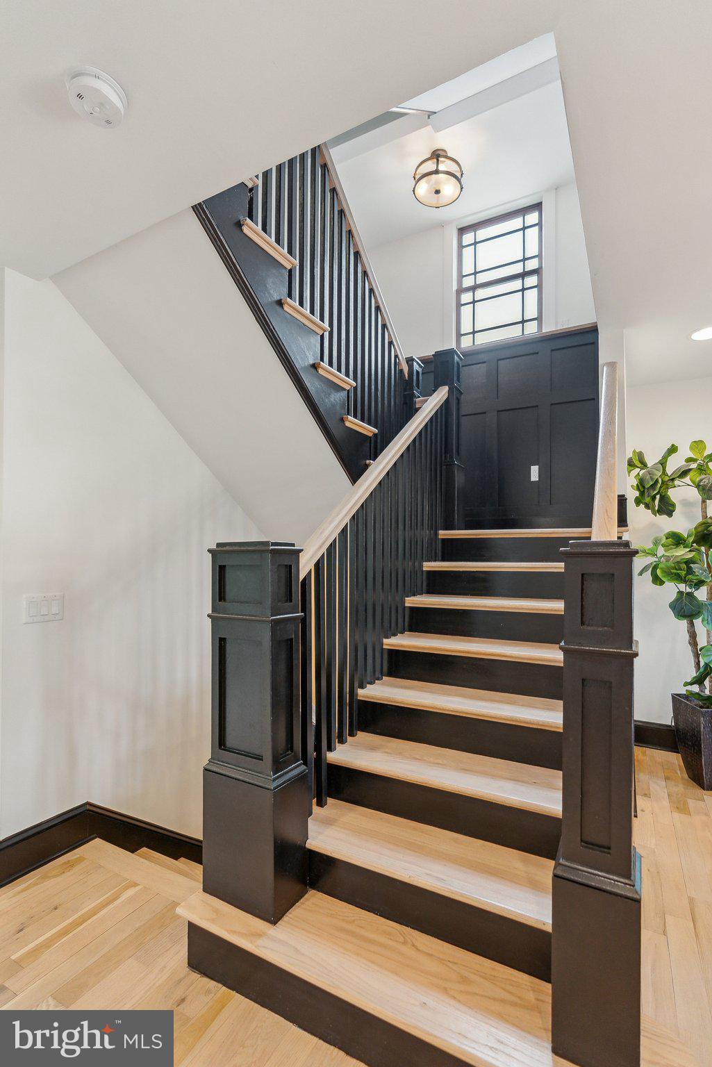 VIRGINIA HILLS - Residential