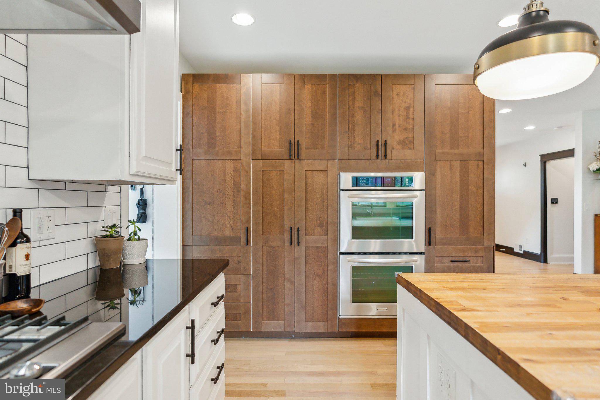 VIRGINIA HILLS - Residential