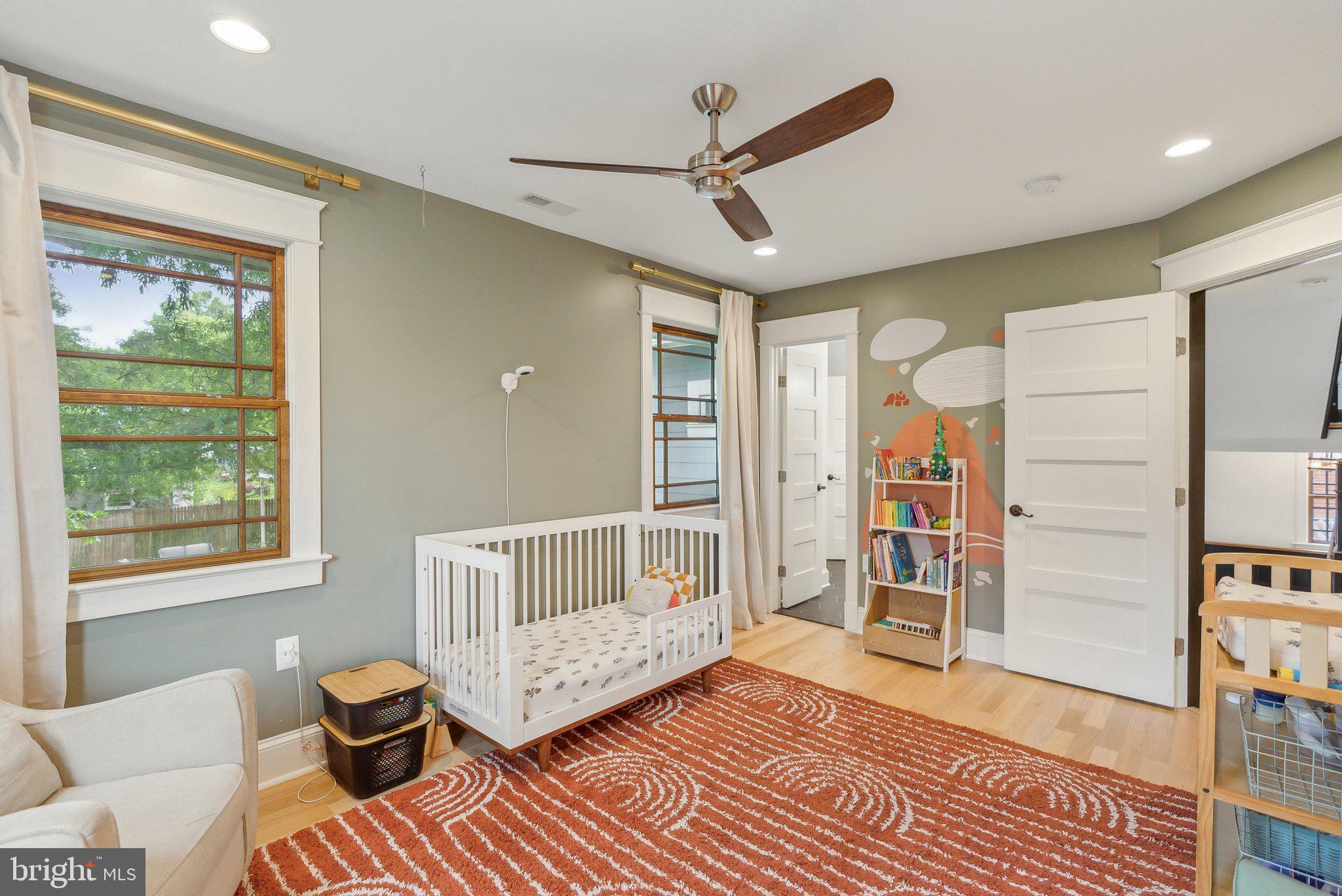 VIRGINIA HILLS - Residential