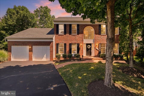 Homes For Sale - 3801 Wheatgrain Lane<br/> FAIRFAX, VA 22033