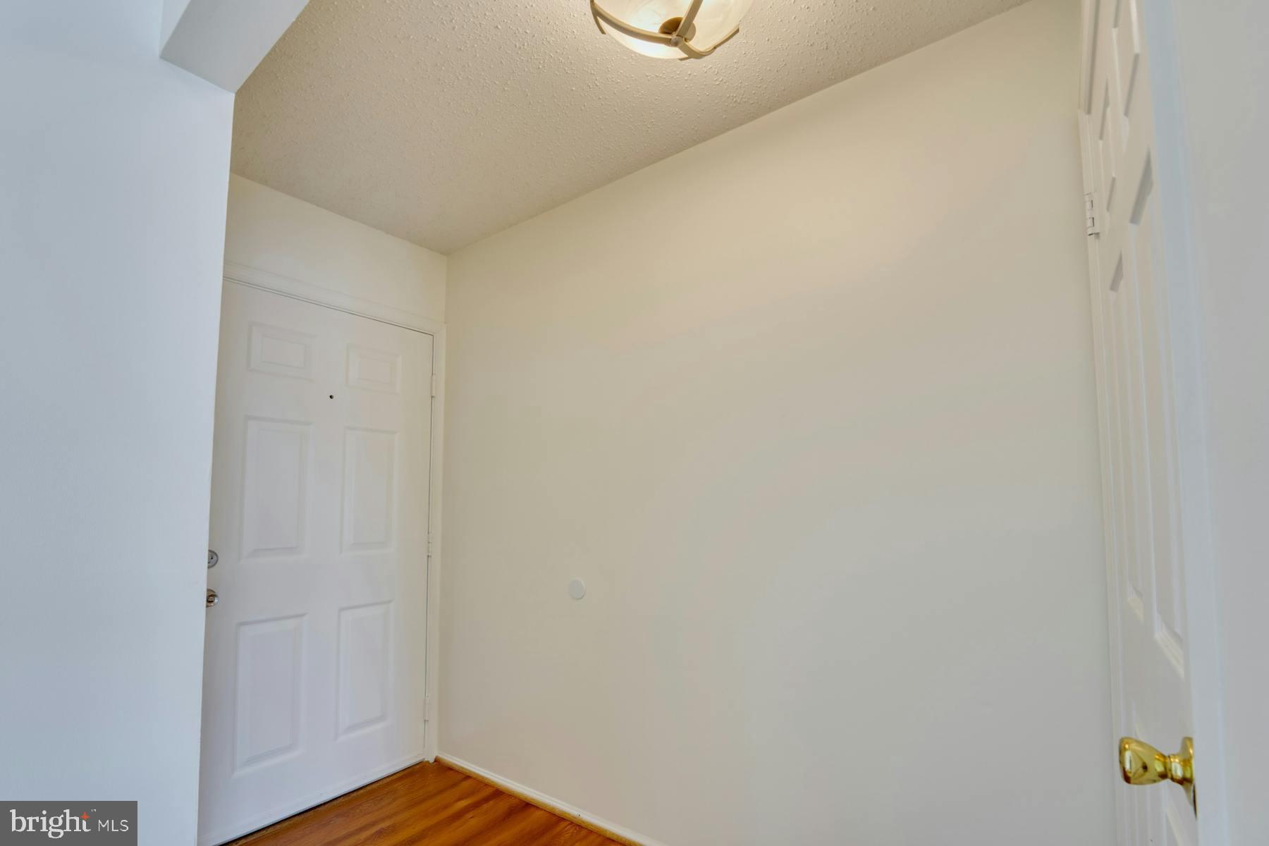 FOX CHAPEL AT TUDOR KNOLLS - Residential