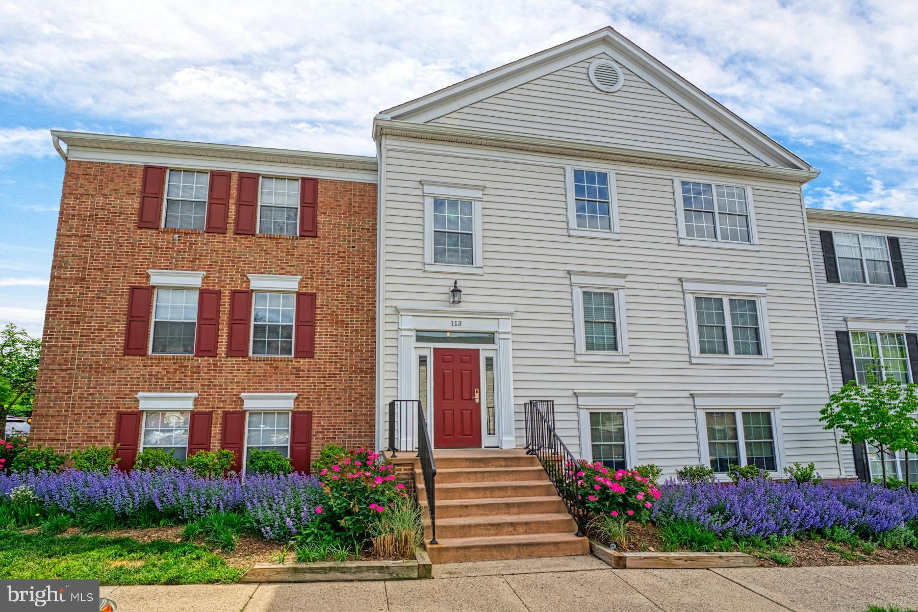 FOX CHAPEL AT TUDOR KNOLLS - Residential