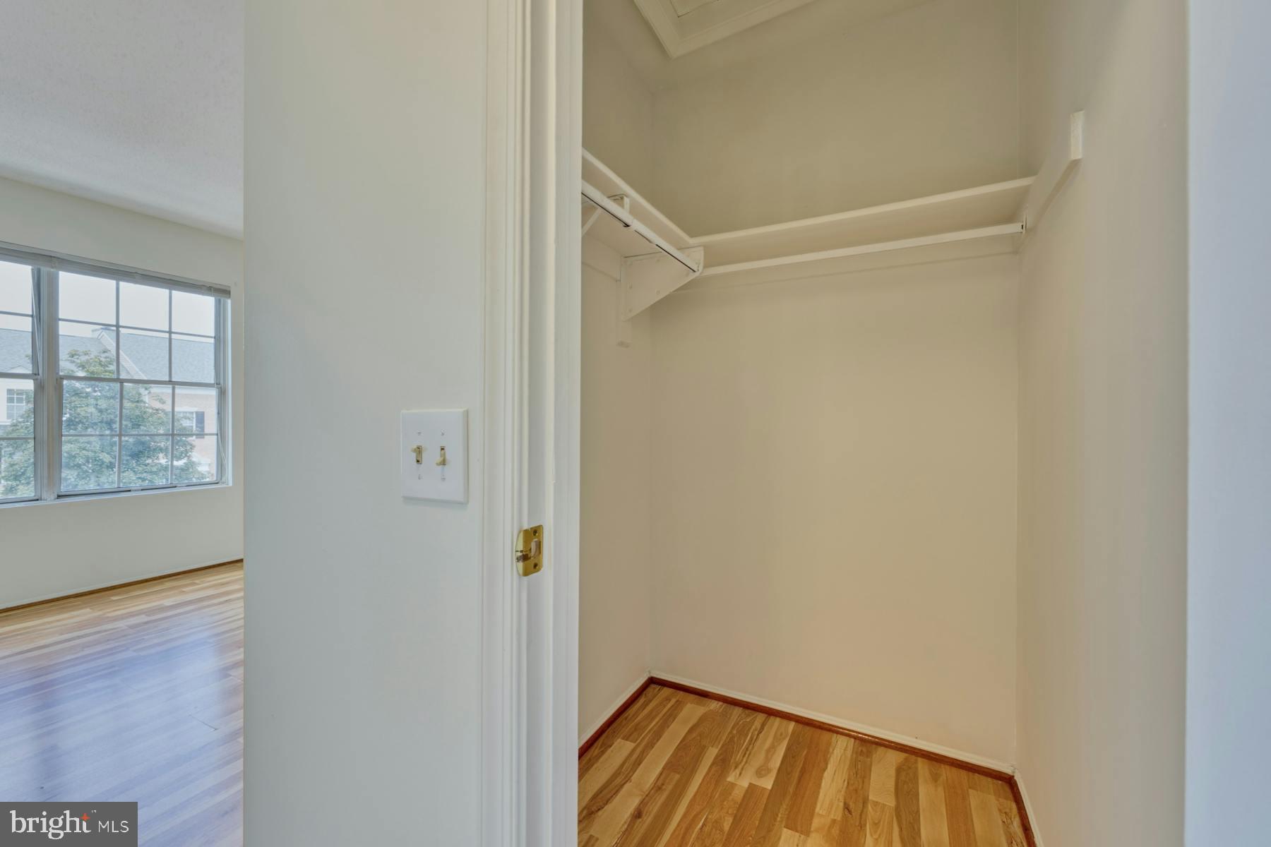 FOX CHAPEL AT TUDOR KNOLLS - Residential