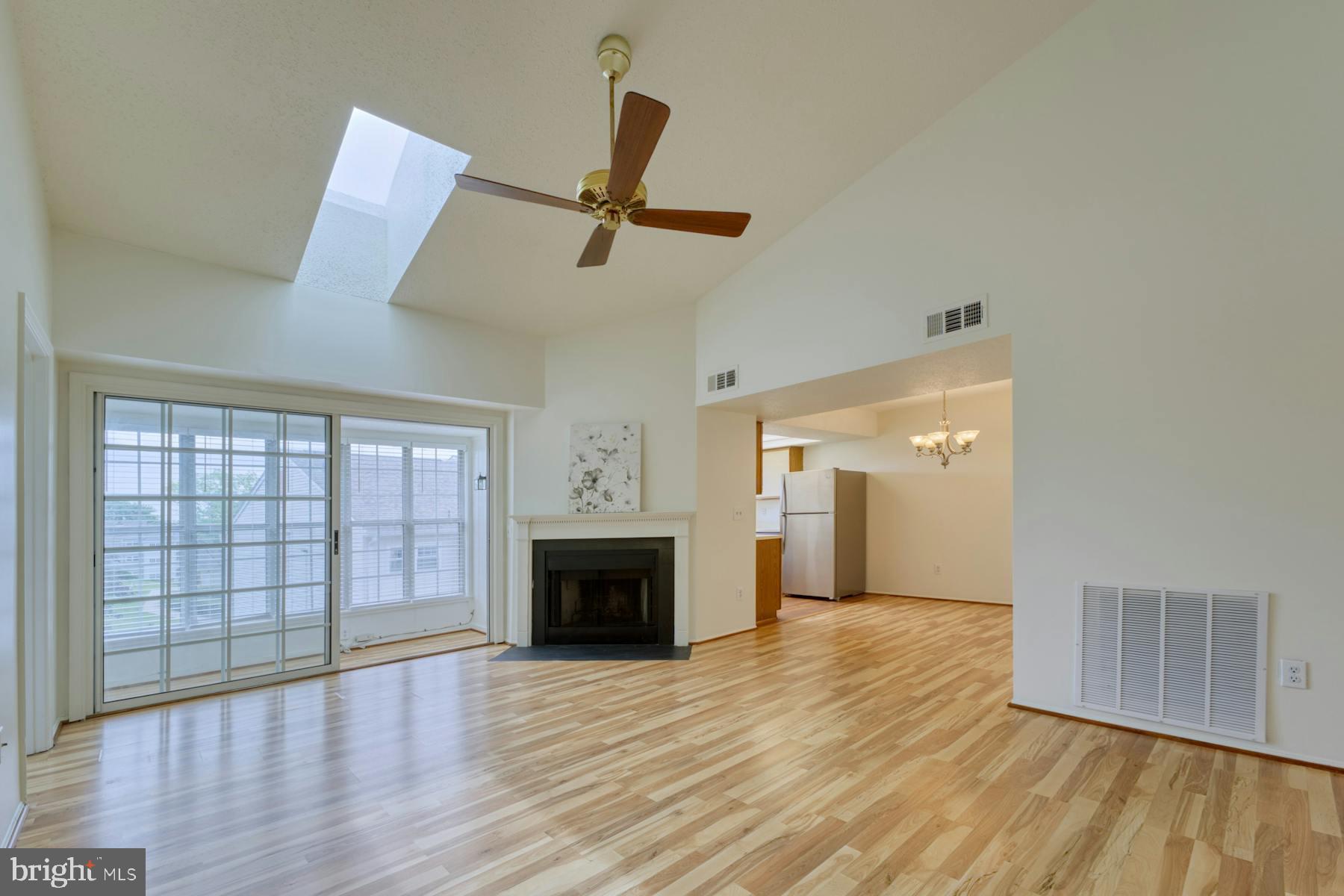 FOX CHAPEL AT TUDOR KNOLLS - Residential