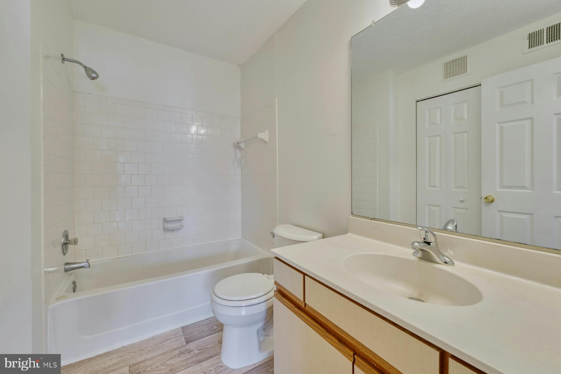 FOX CHAPEL AT TUDOR KNOLLS - Residential