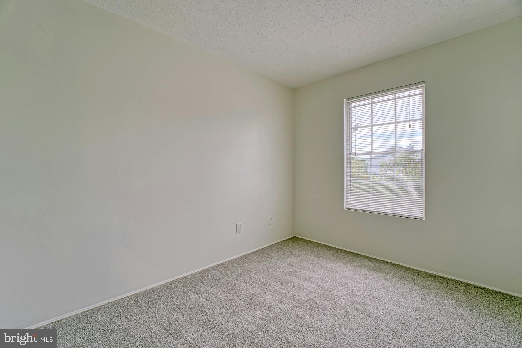 FOX CHAPEL AT TUDOR KNOLLS - Residential