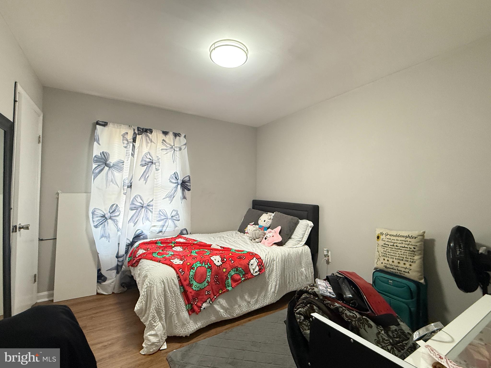 CLIFFTON ON THE POTOMAC - Residential