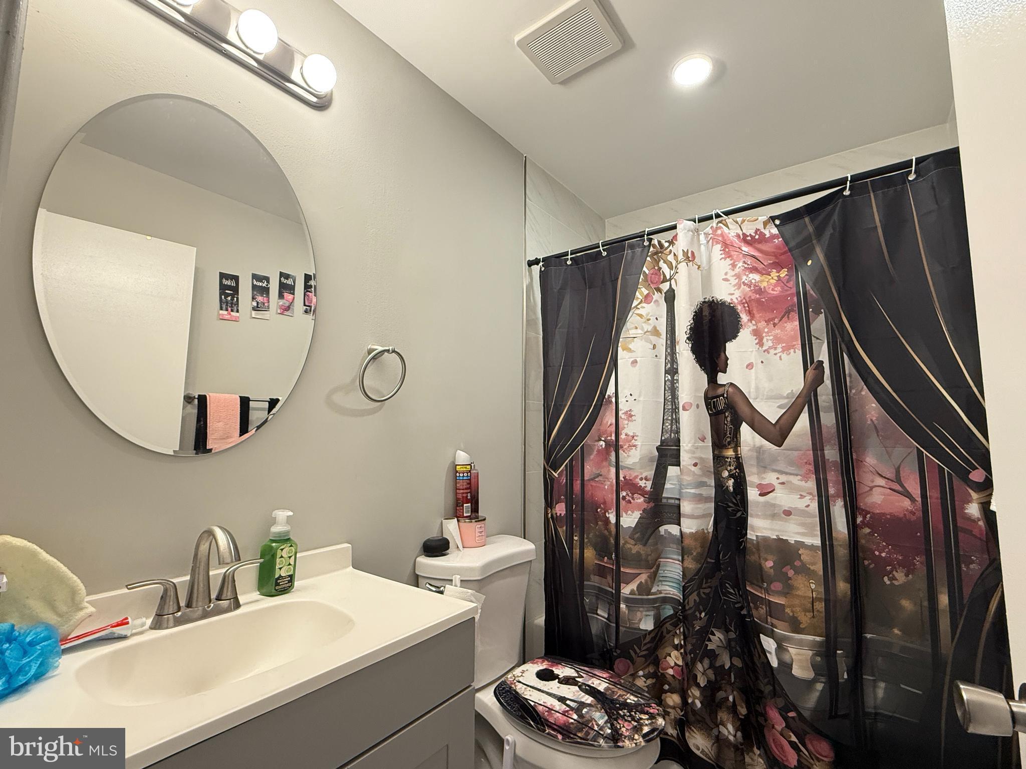 CLIFFTON ON THE POTOMAC - Residential