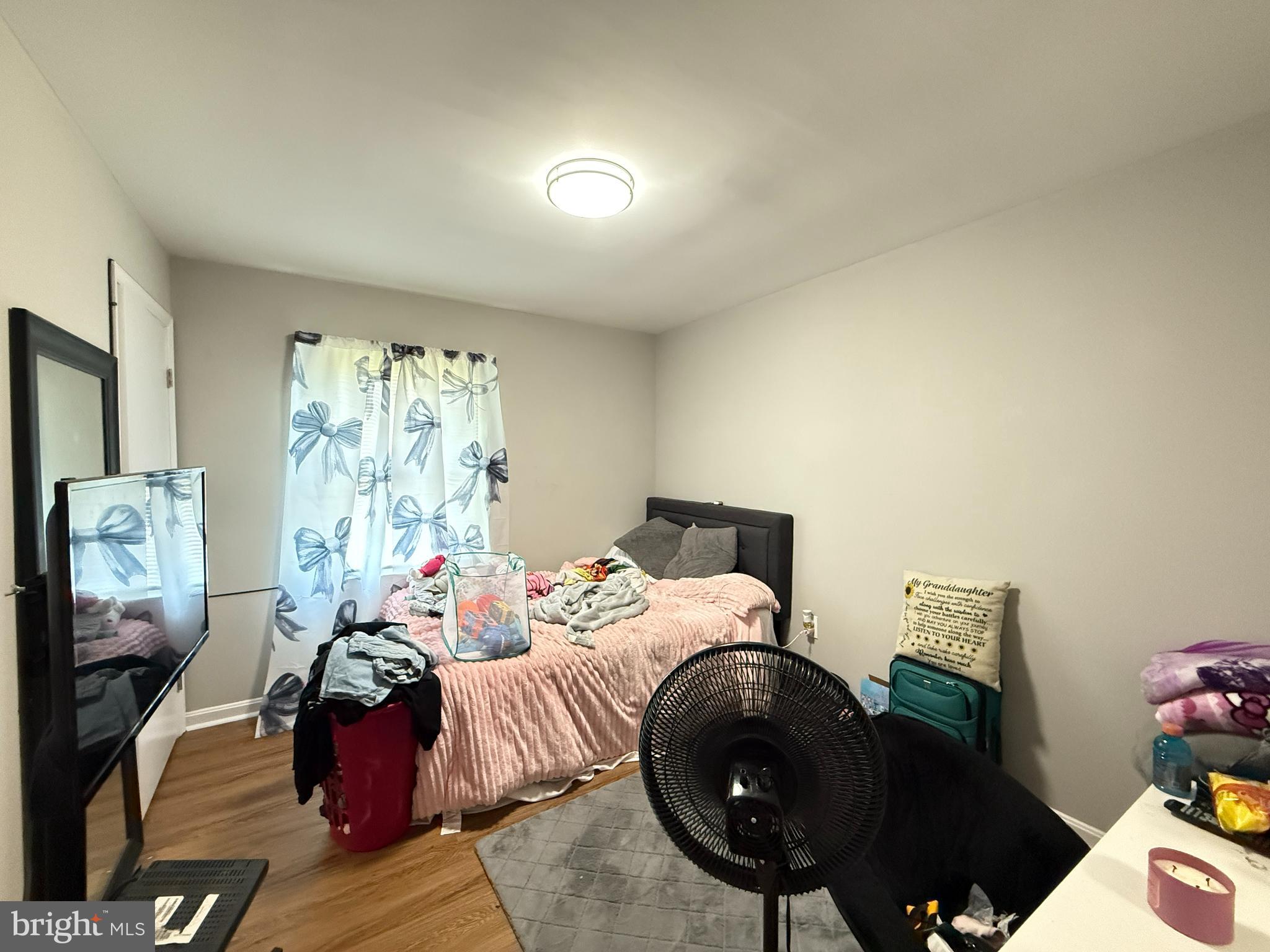 CLIFFTON ON THE POTOMAC - Residential