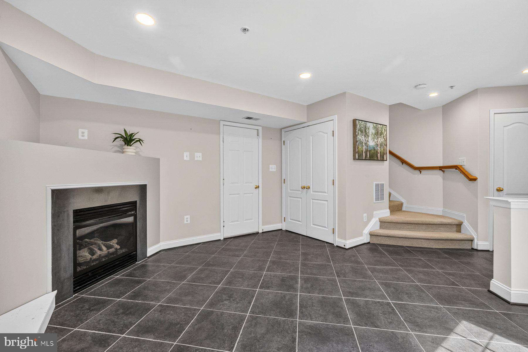 1031 GAITHER ROAD