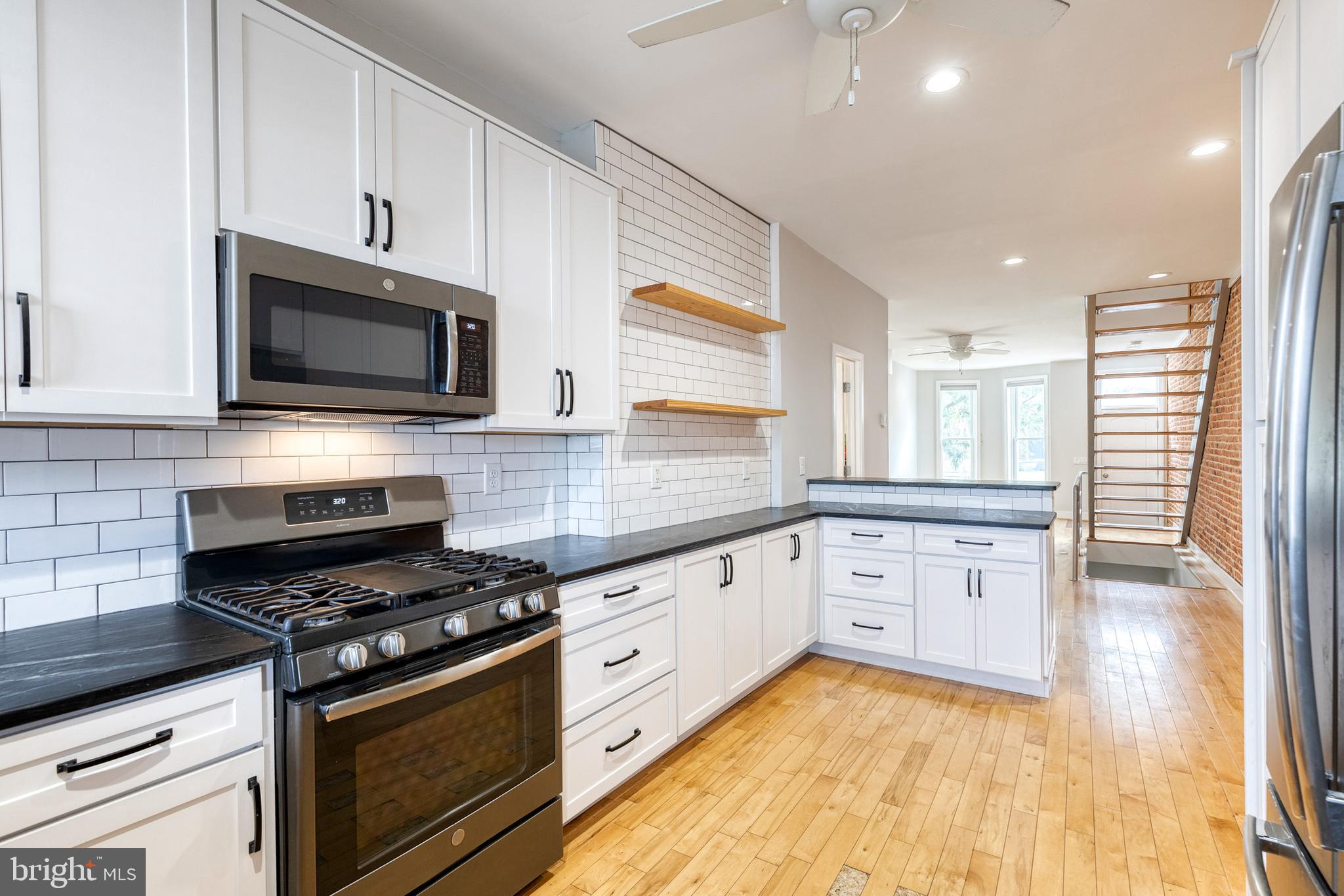 FEDERAL HILL HISTORIC DISTRICT - Residential Lease