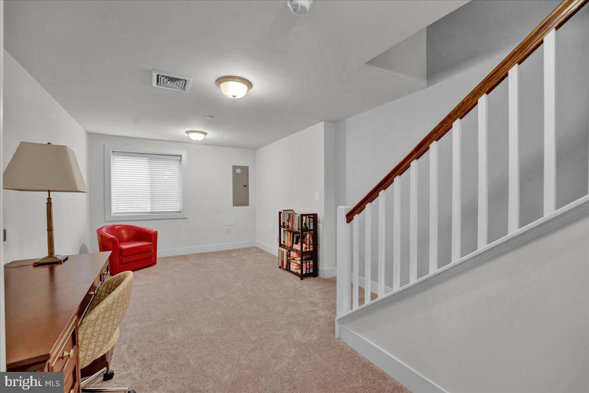 PARKVIEW AT WEST 7TH - Residential